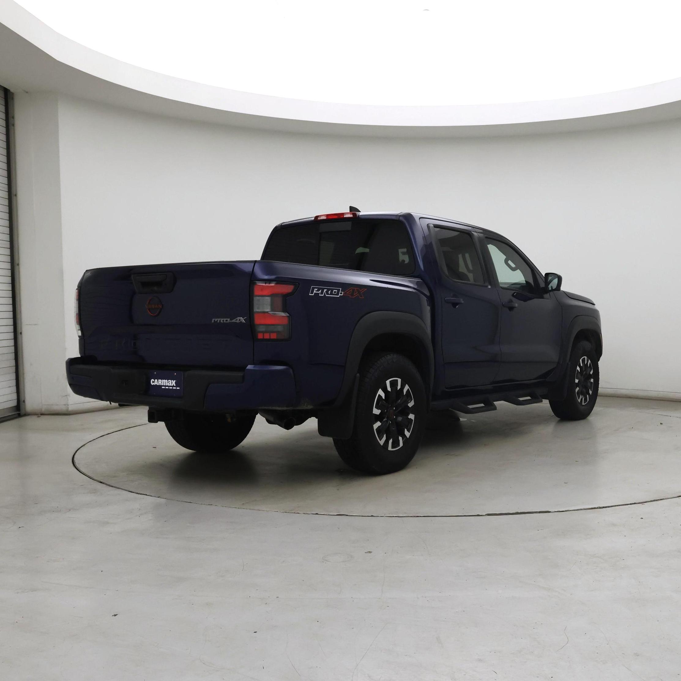 Thumbnail: 2023 Nissan Frontier - 8