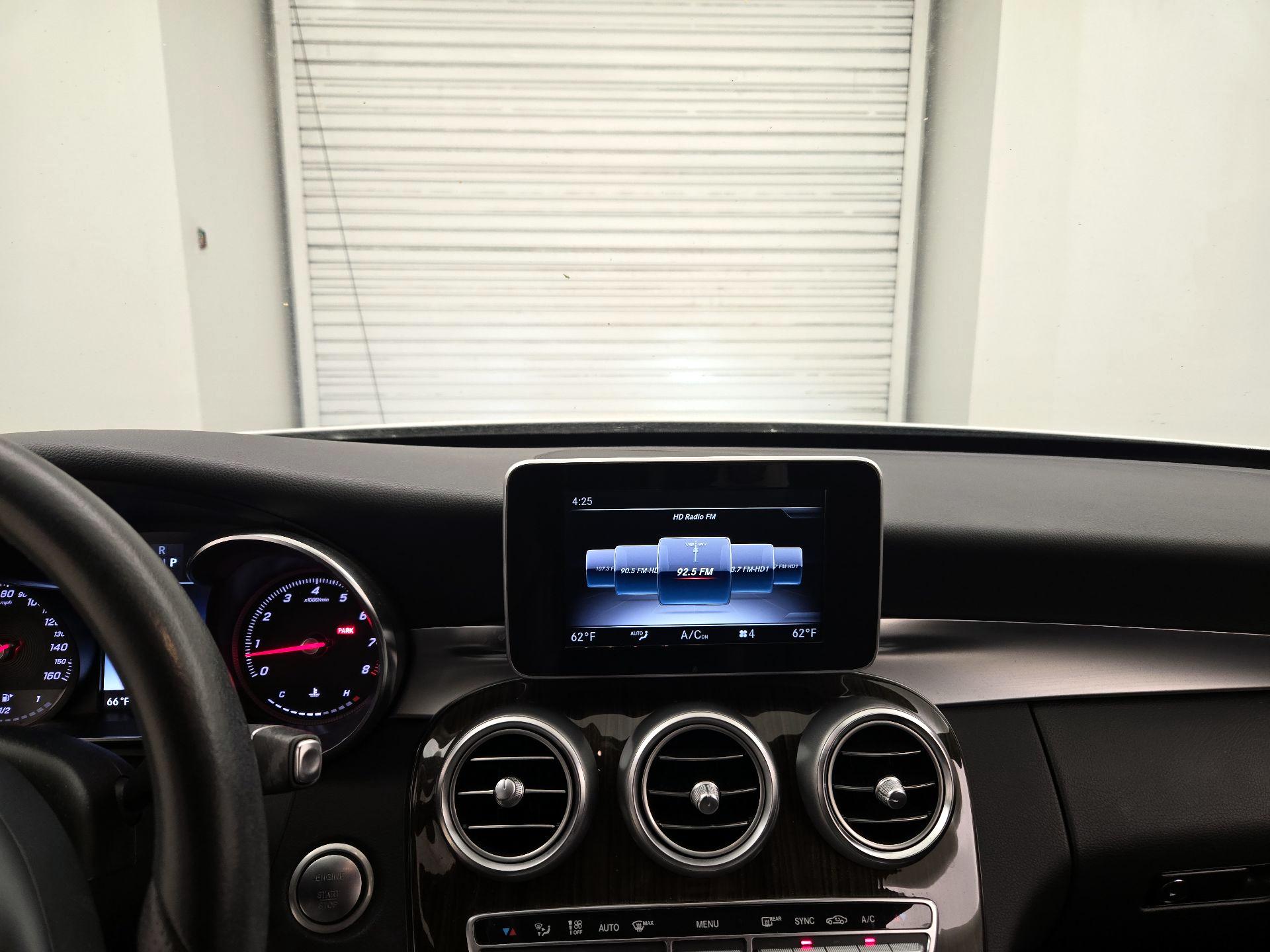 Thumbnail: 2018 Mercedes-Benz C-Class - 9
