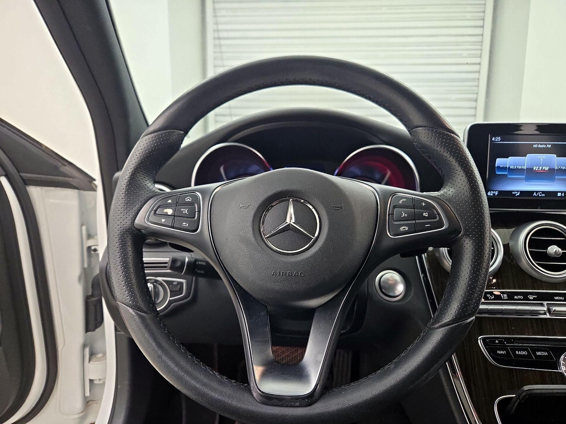 Thumbnail: 2018 Mercedes-Benz C-Class - 10
