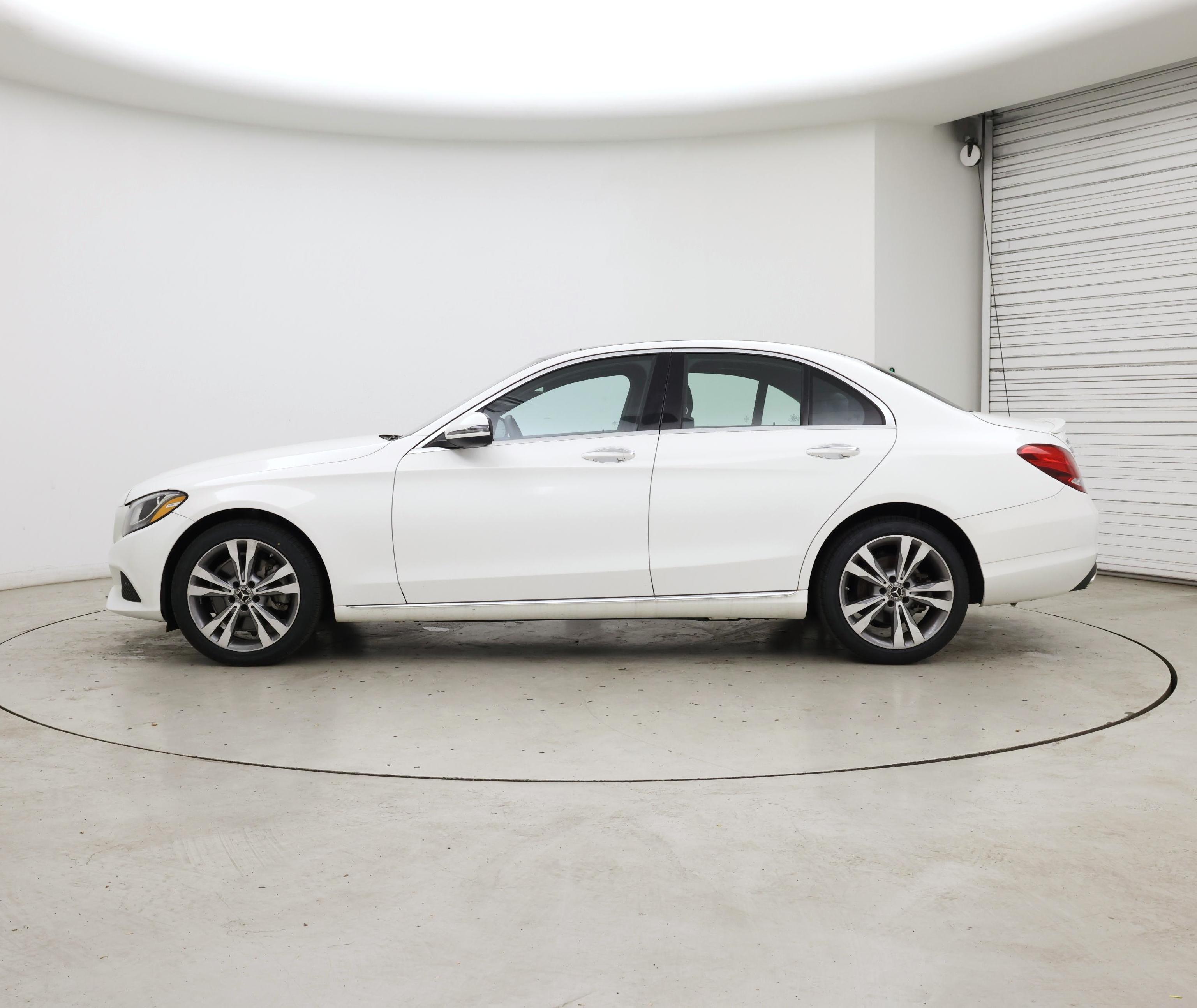 Thumbnail: 2018 Mercedes-Benz C-Class - 3