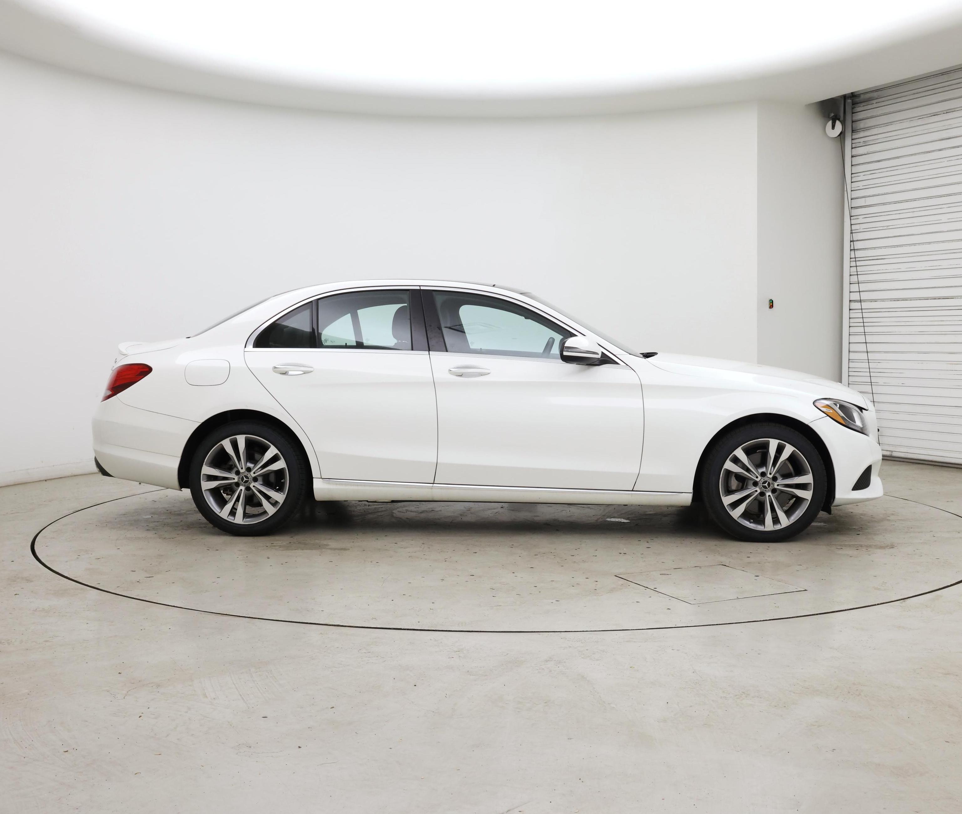 Thumbnail: 2018 Mercedes-Benz C-Class - 7