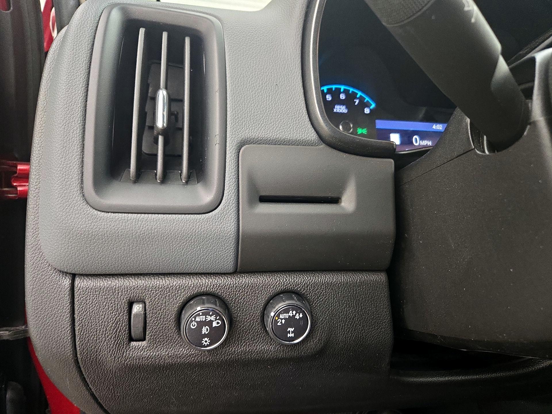 Thumbnail: 2019 Chevrolet Colorado - 13