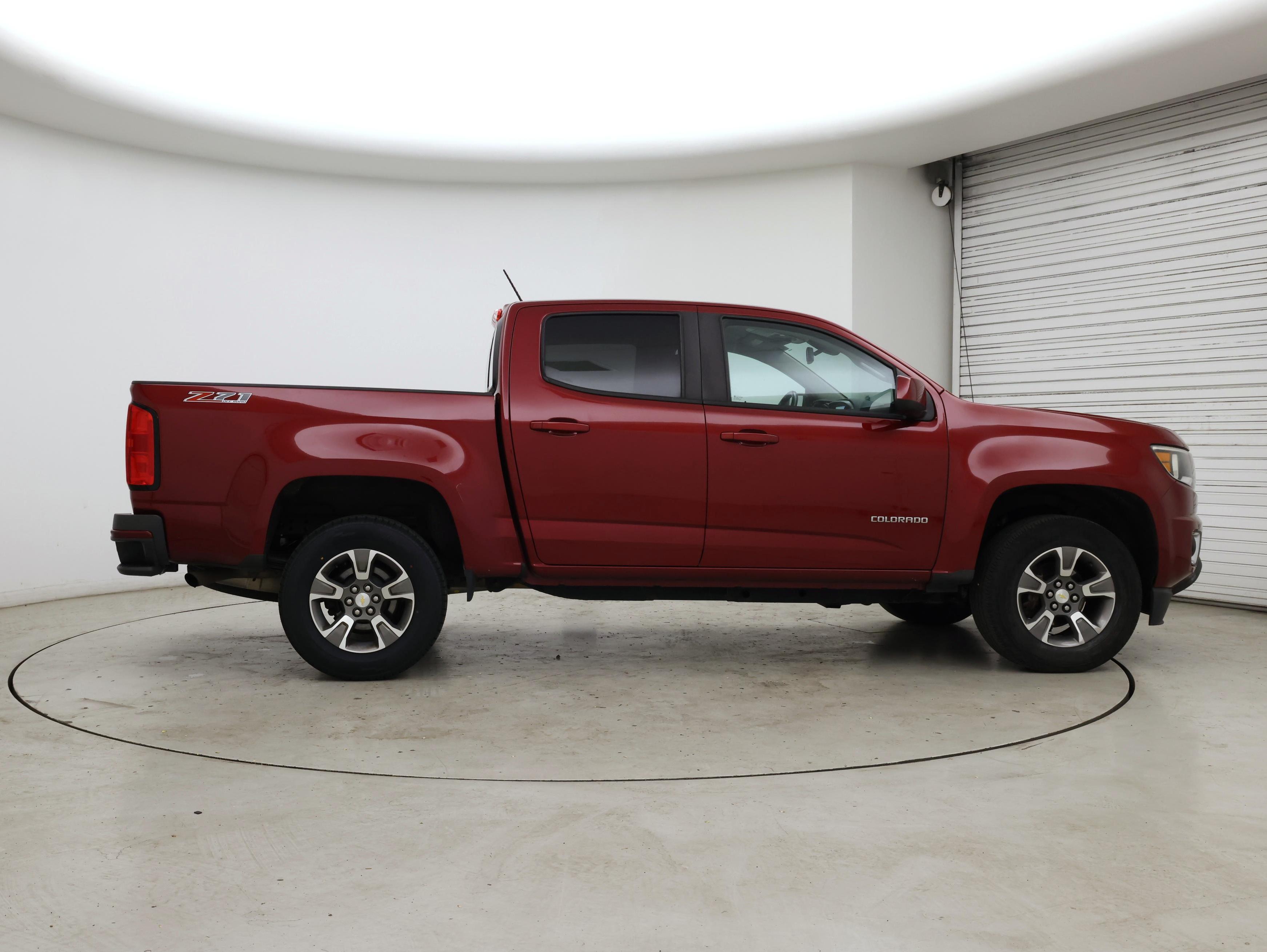 Thumbnail: 2019 Chevrolet Colorado - 7