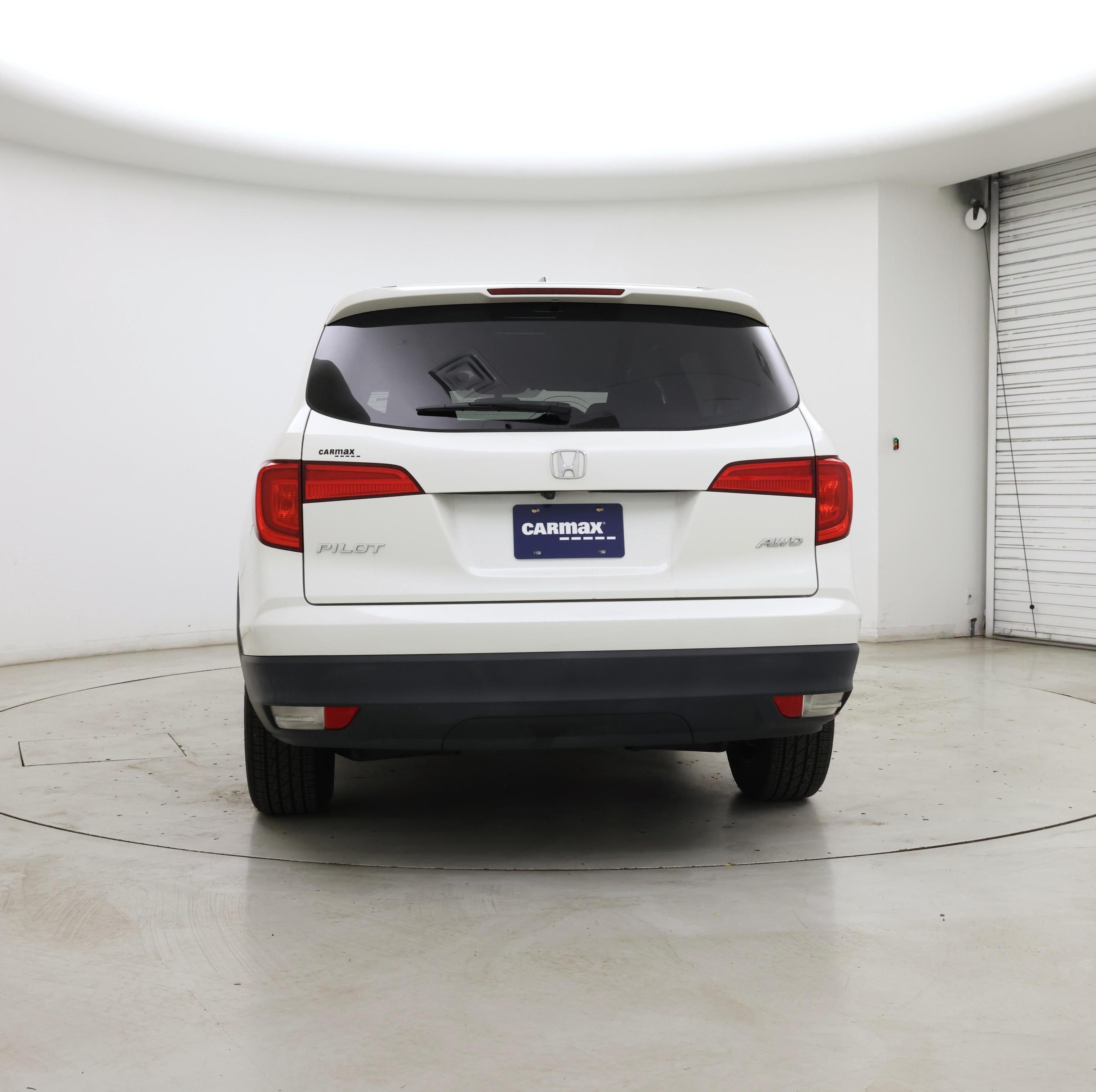 Thumbnail: 2018 Honda Pilot - 6