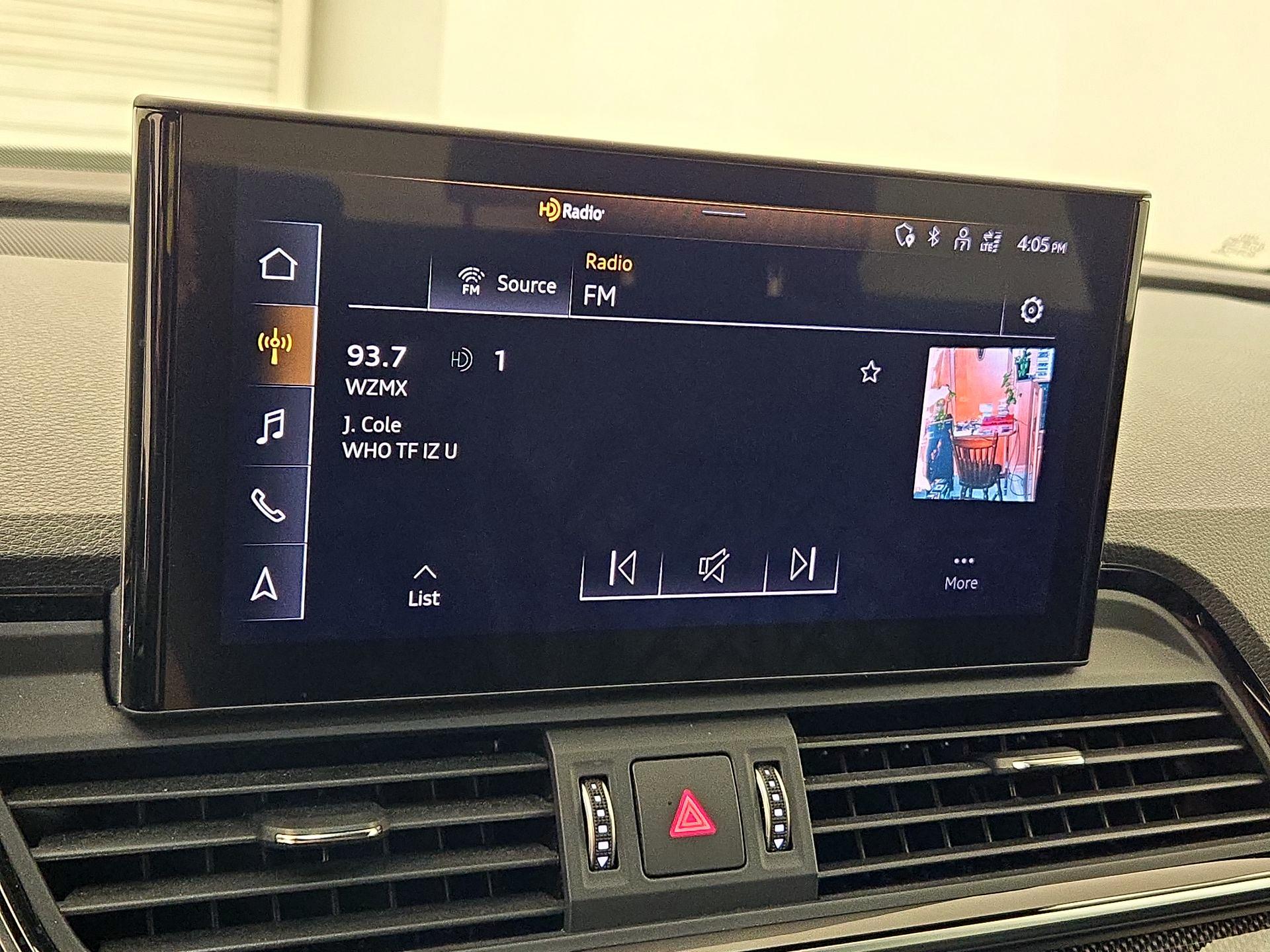 Thumbnail: 2021 Audi SQ5 - 15