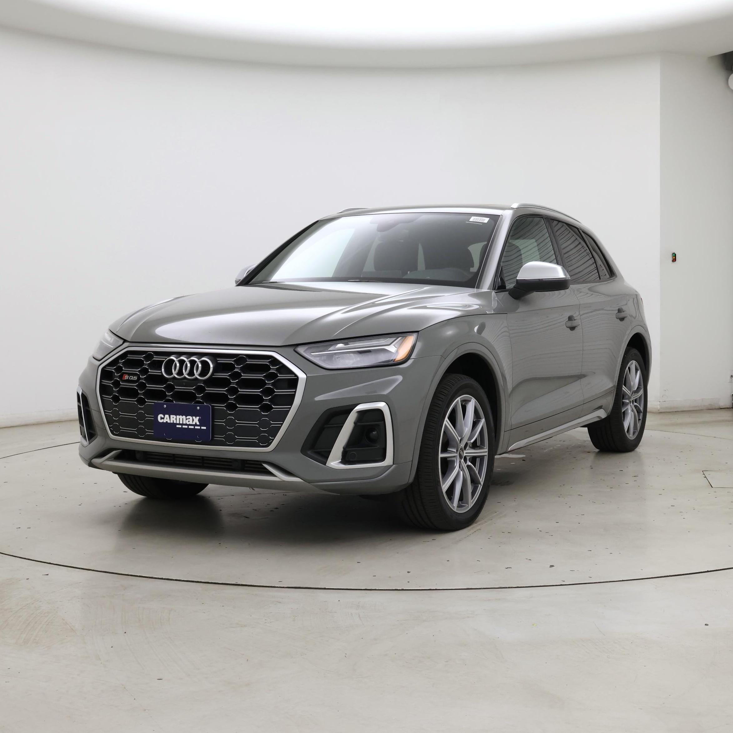 Thumbnail: 2021 Audi SQ5 - 4