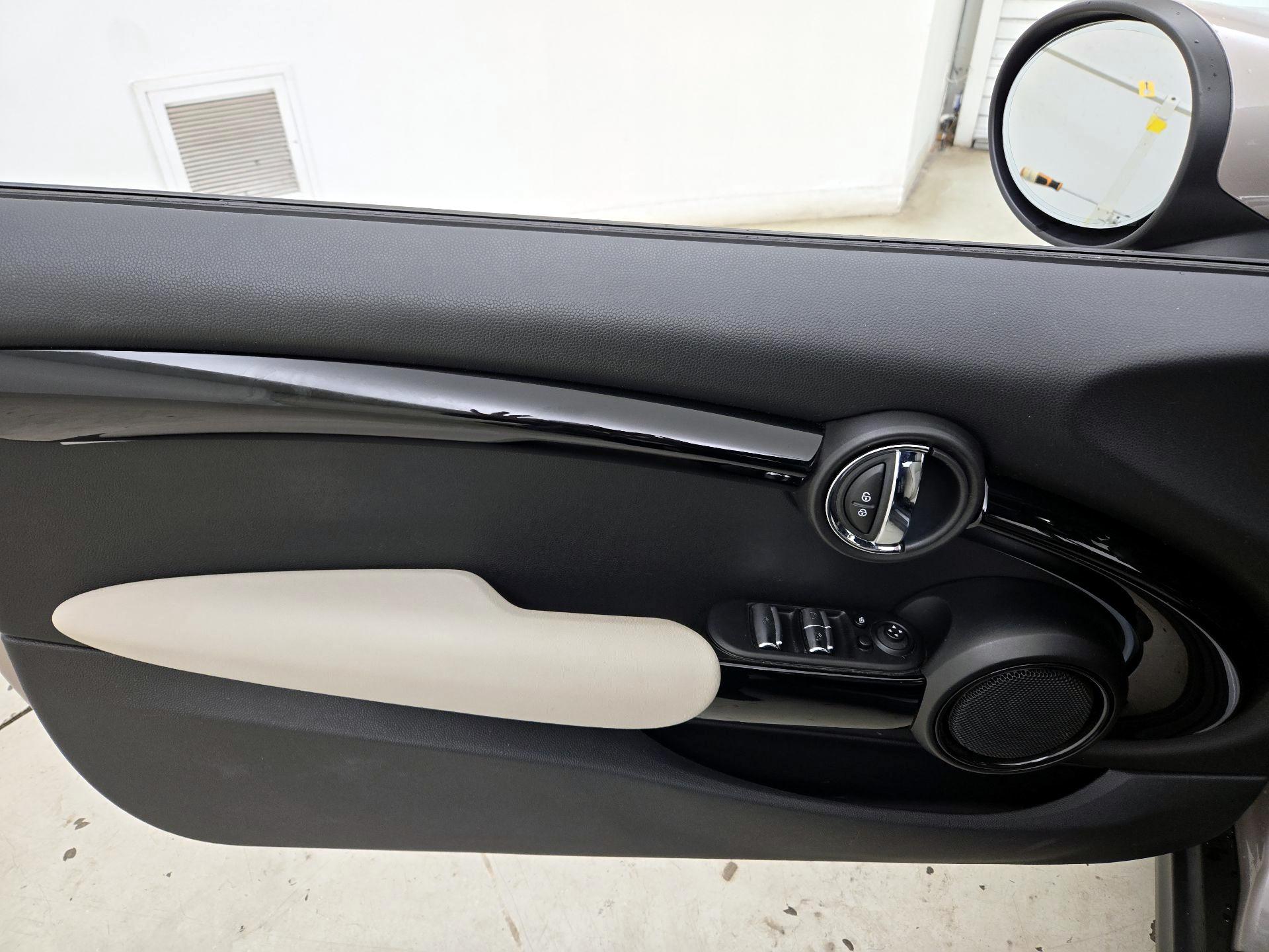 Thumbnail: 2022 MINI Cooper - 12