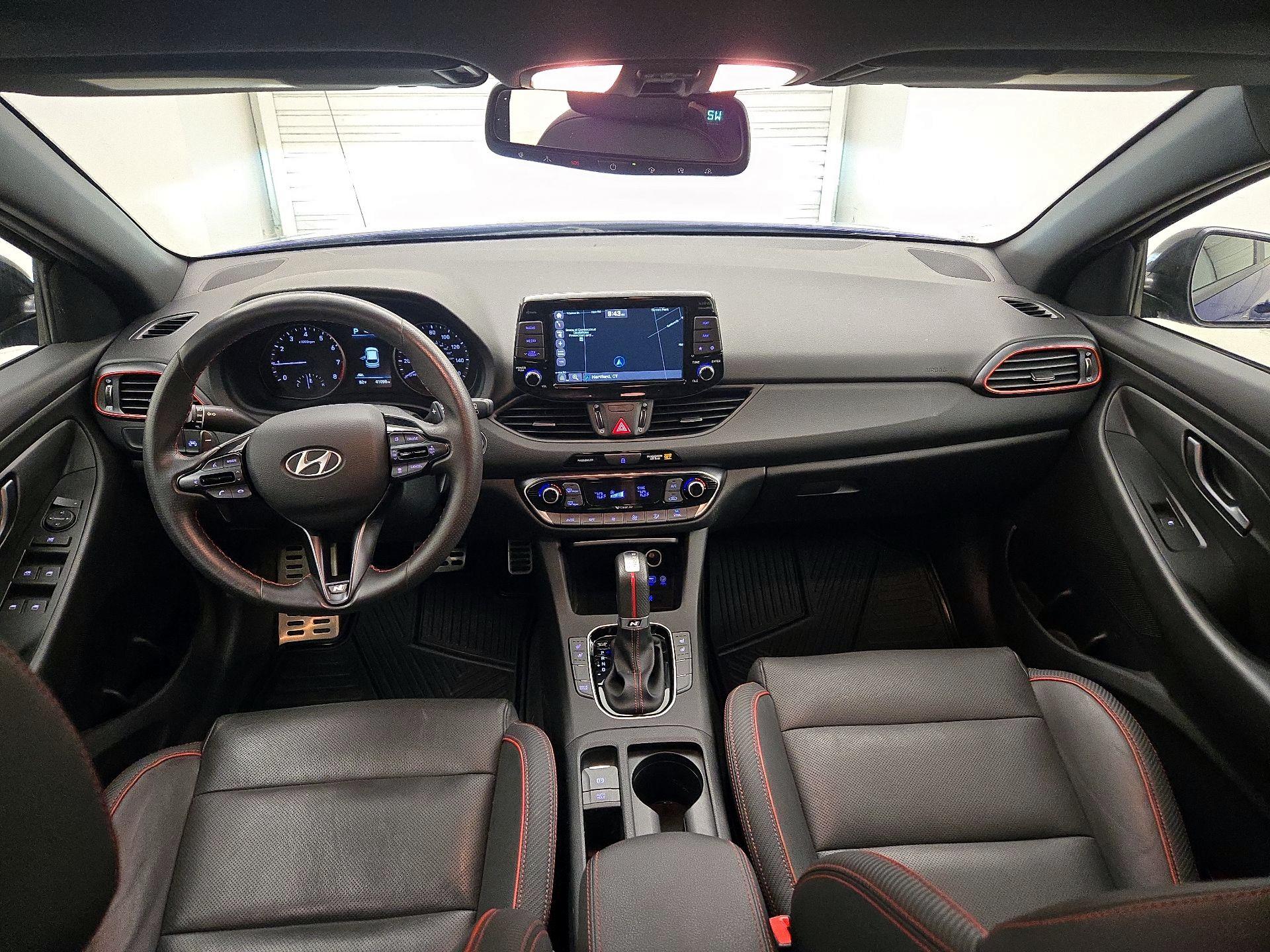 Thumbnail: 2019 Hyundai Elantra - 9