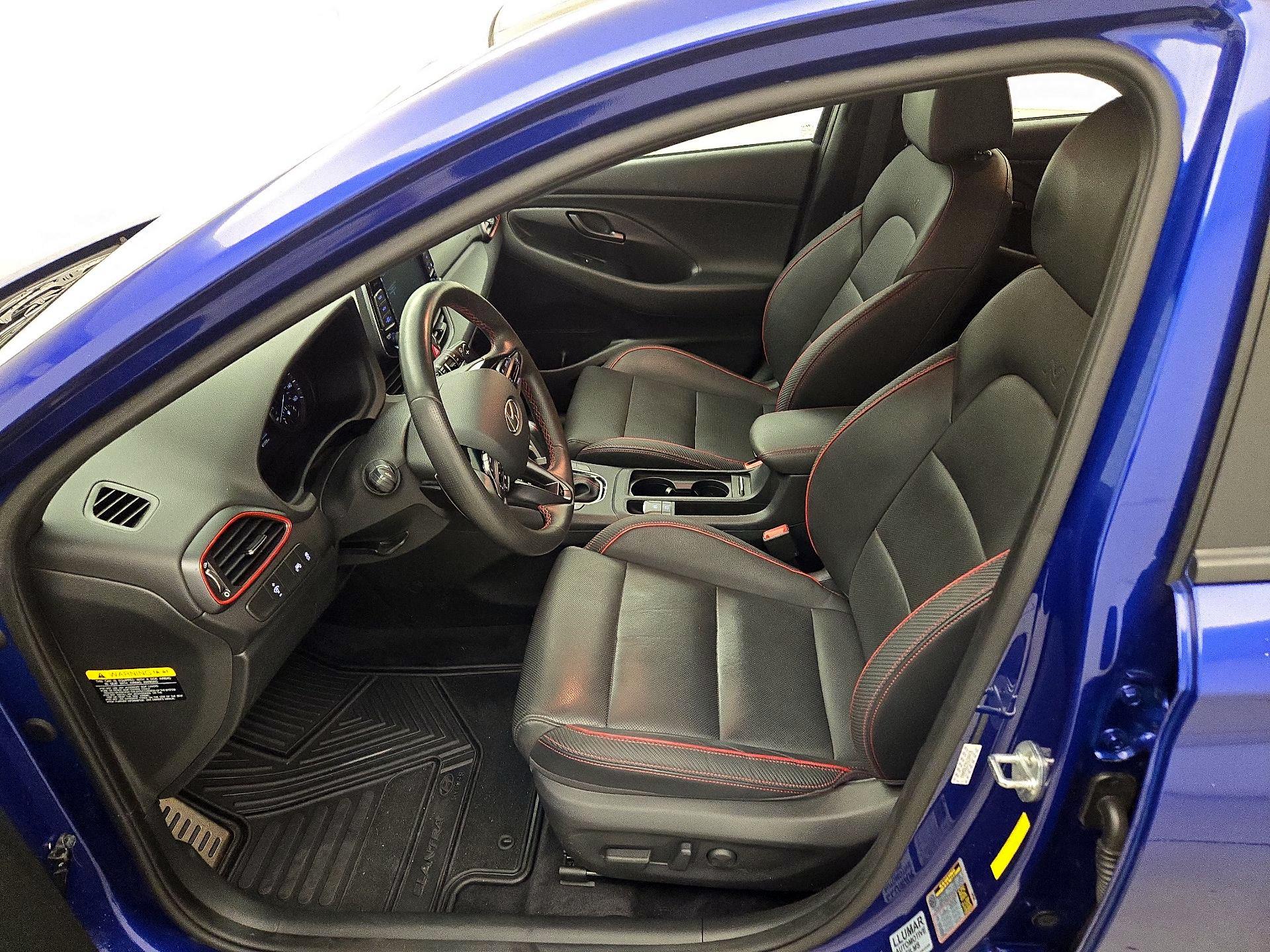 Thumbnail: 2019 Hyundai Elantra - 11