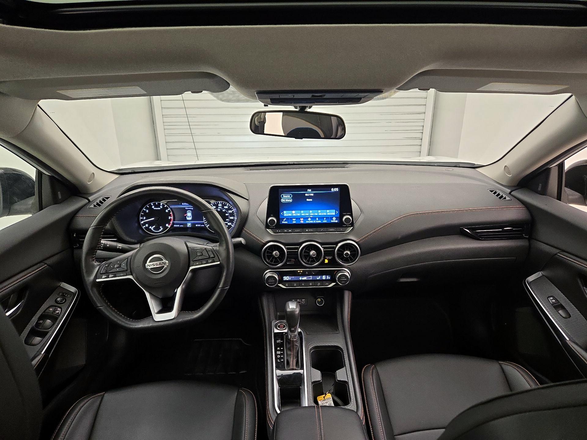 Thumbnail: 2022 Nissan Sentra - 9