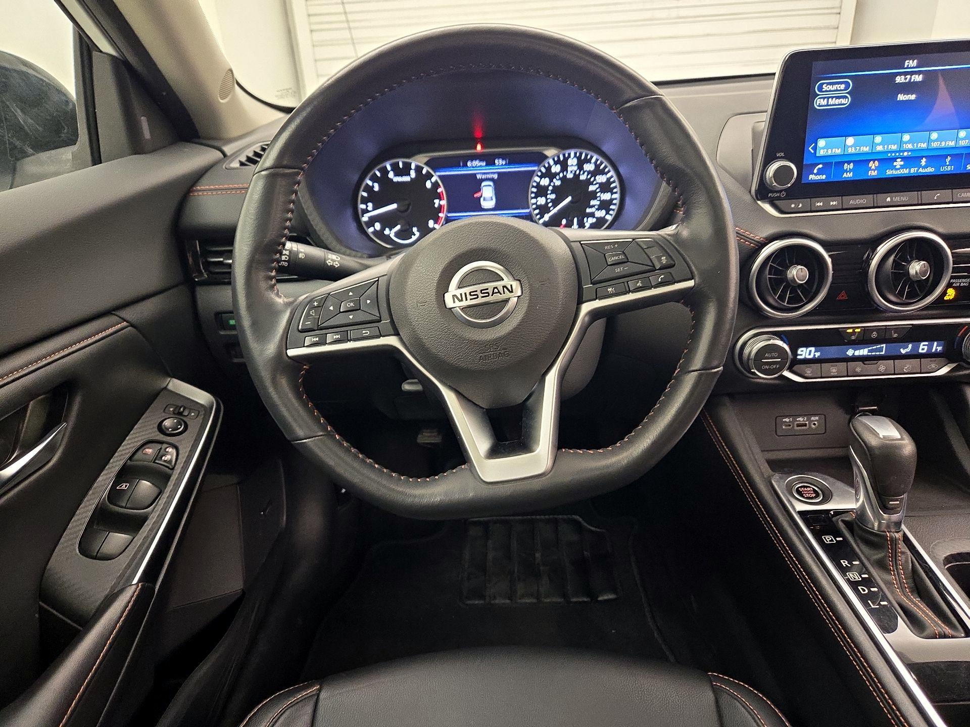 Thumbnail: 2022 Nissan Sentra - 10