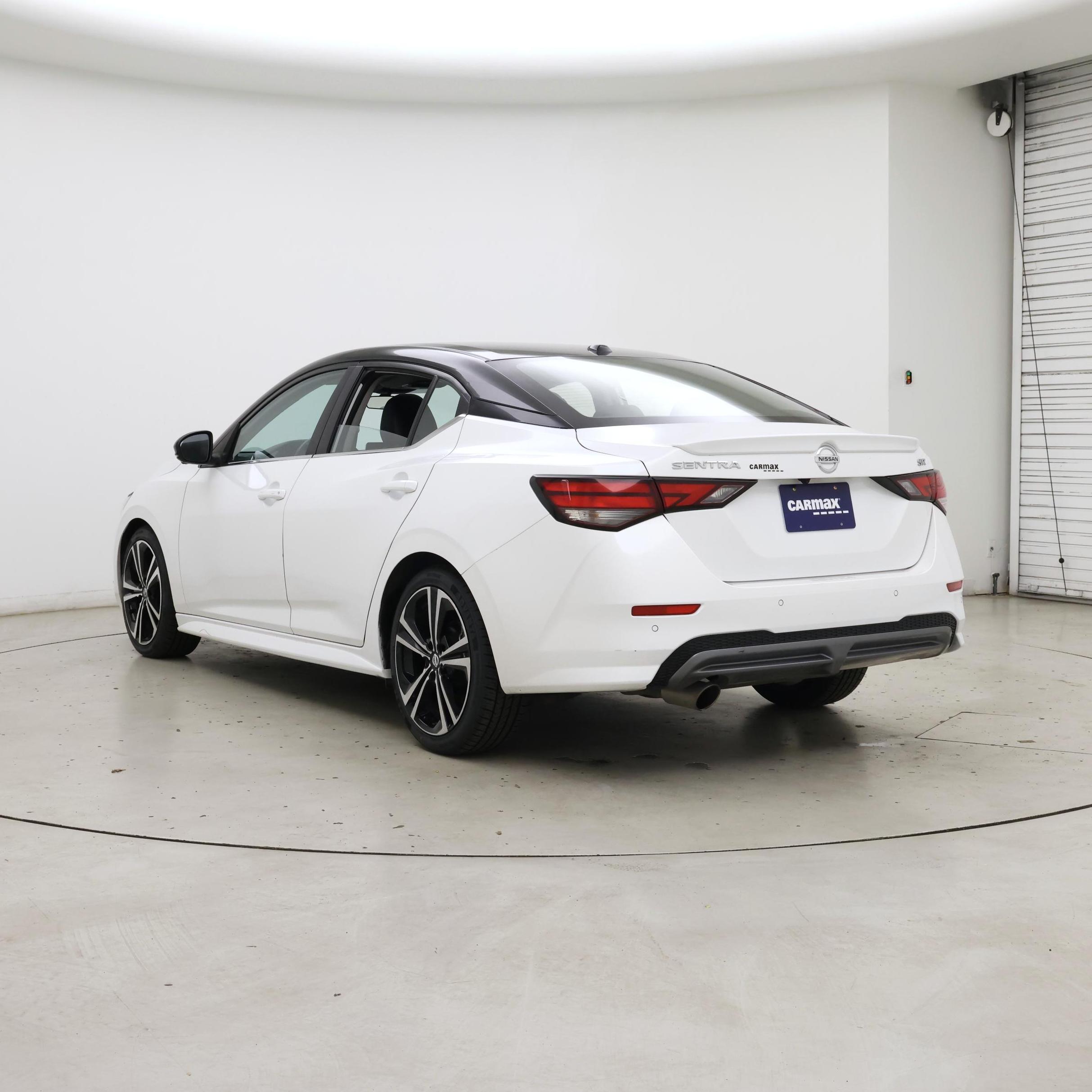 Thumbnail: 2022 Nissan Sentra - 2