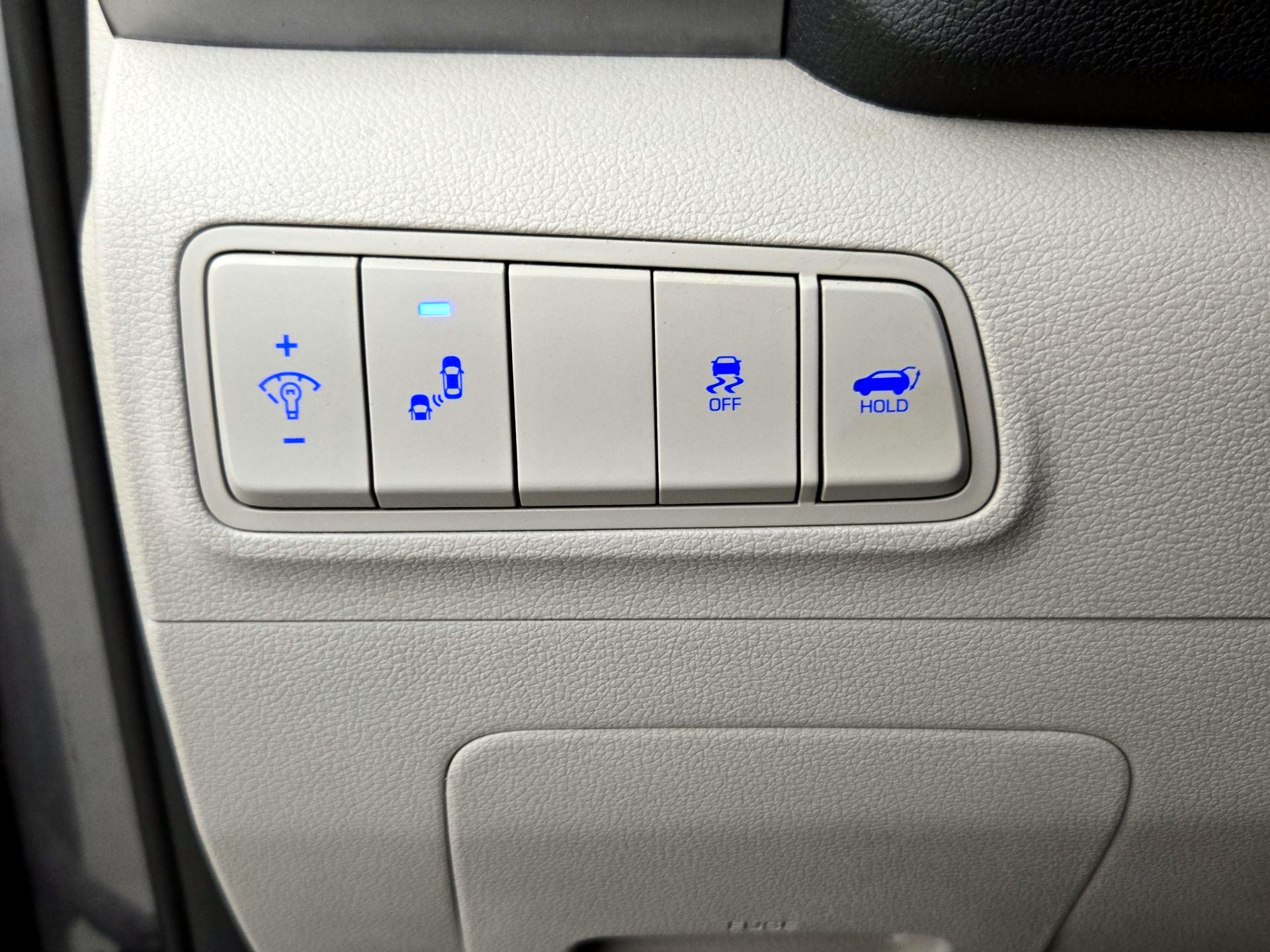 Thumbnail: 2017 Hyundai Tucson - 13