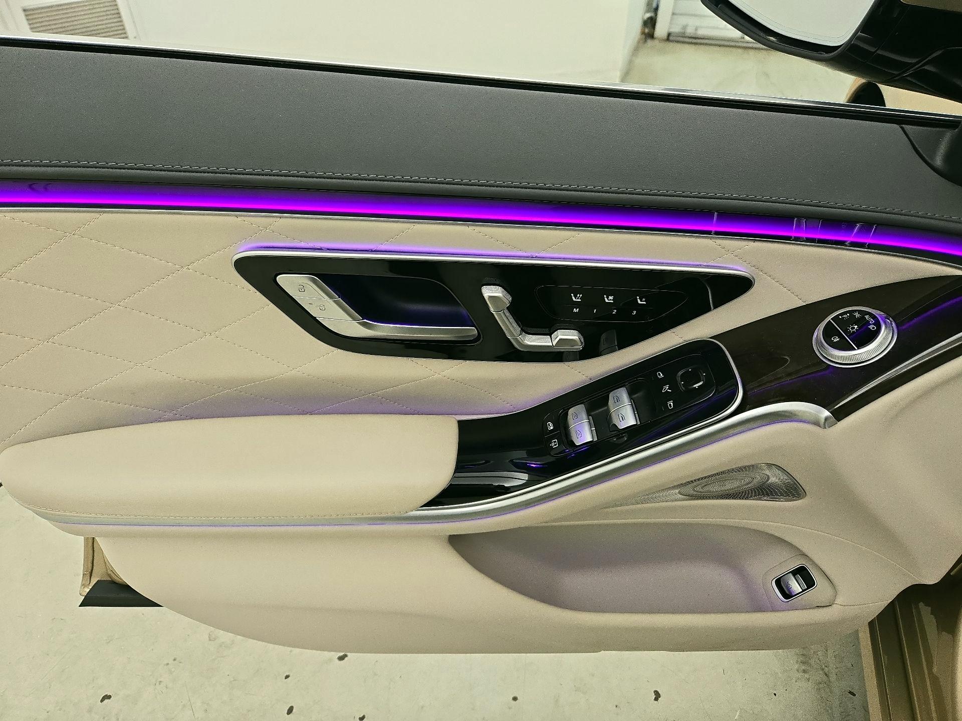 Thumbnail: 2023 Mercedes-Benz S-Class - 12