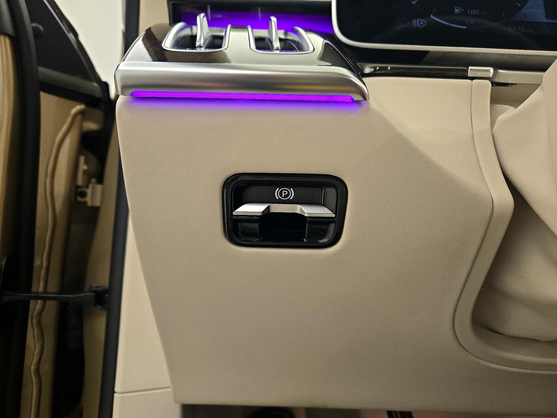 Thumbnail: 2023 Mercedes-Benz S-Class - 13