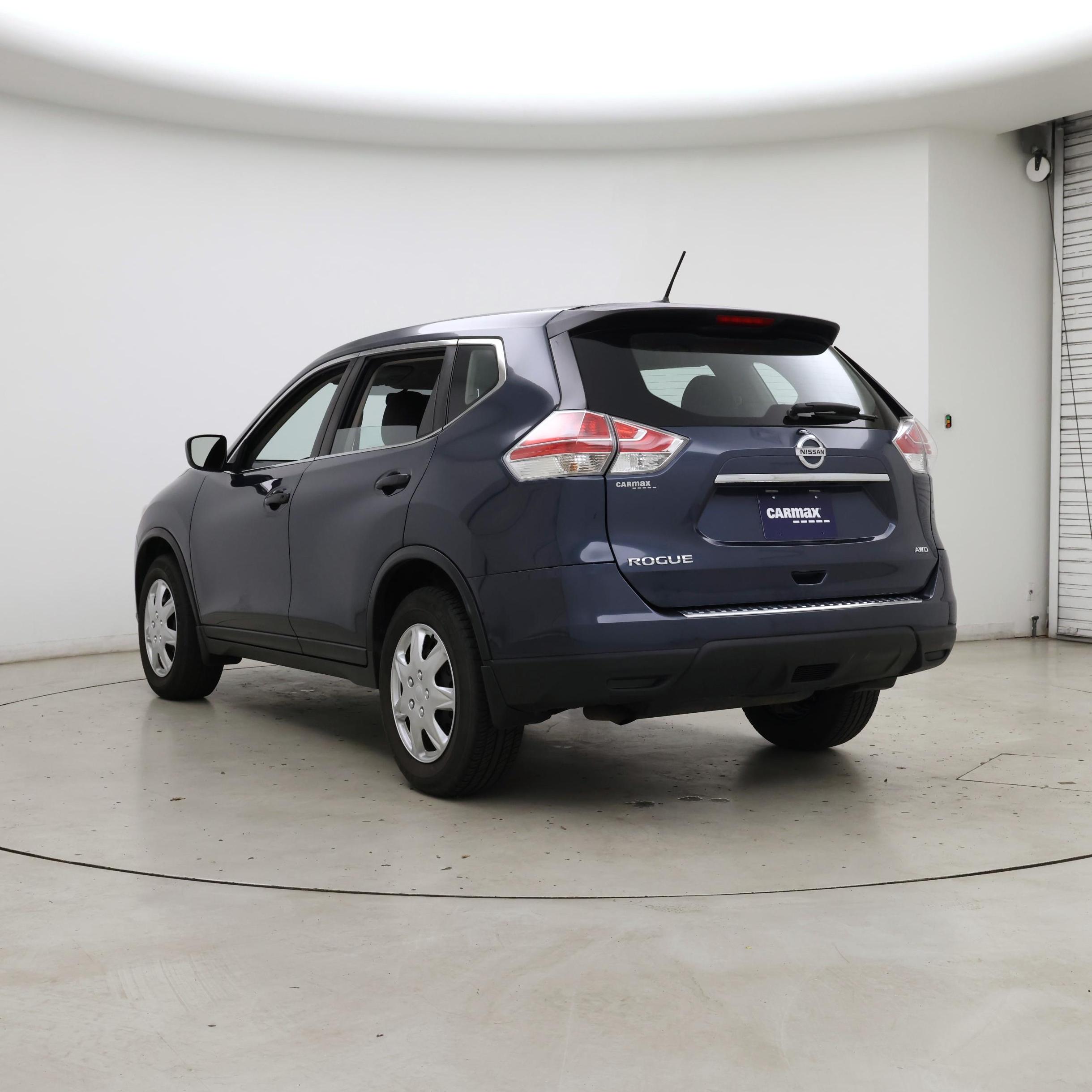 Thumbnail: 2016 Nissan Rogue - 2