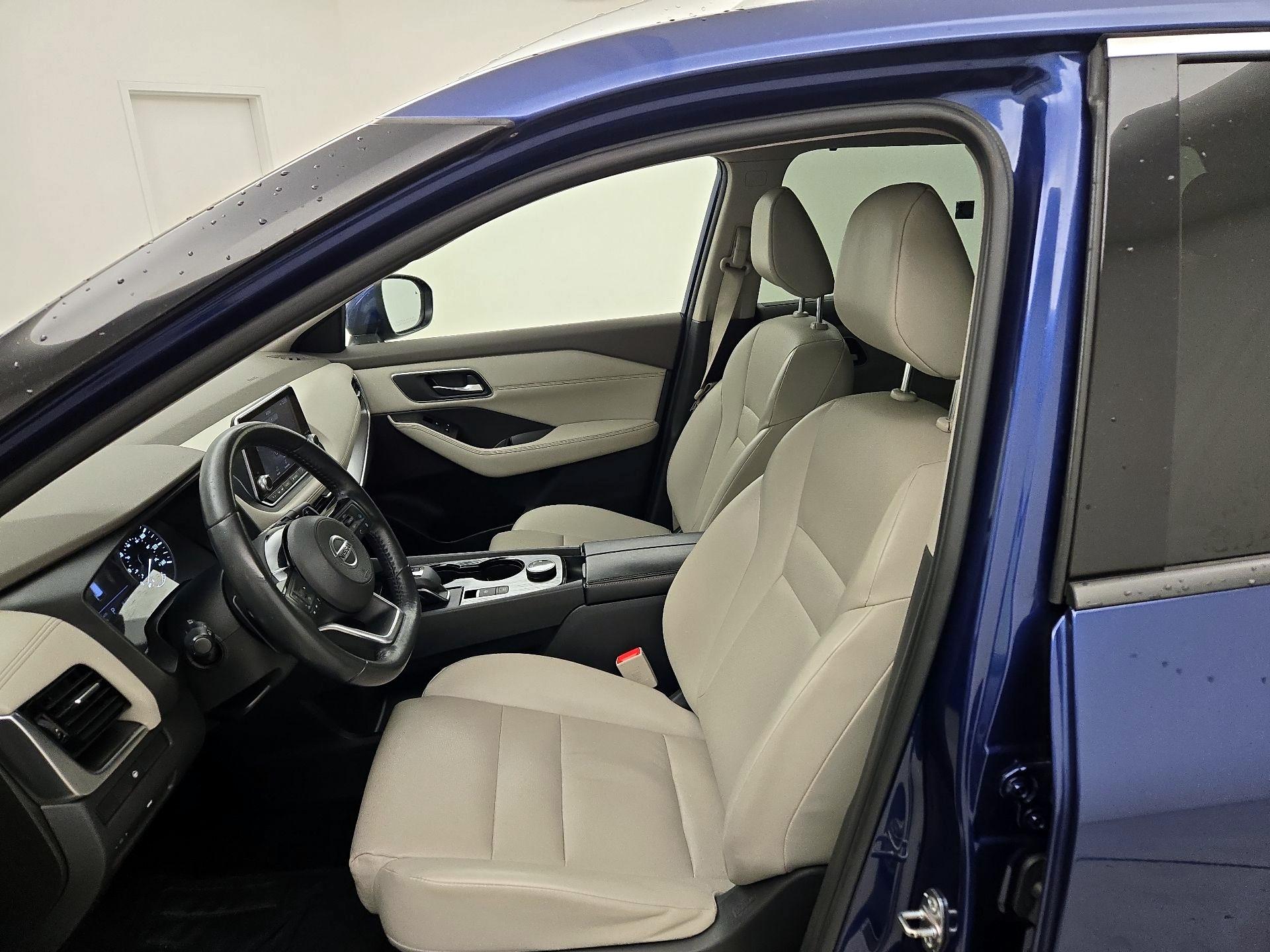 Thumbnail: 2021 Nissan Rogue - 11