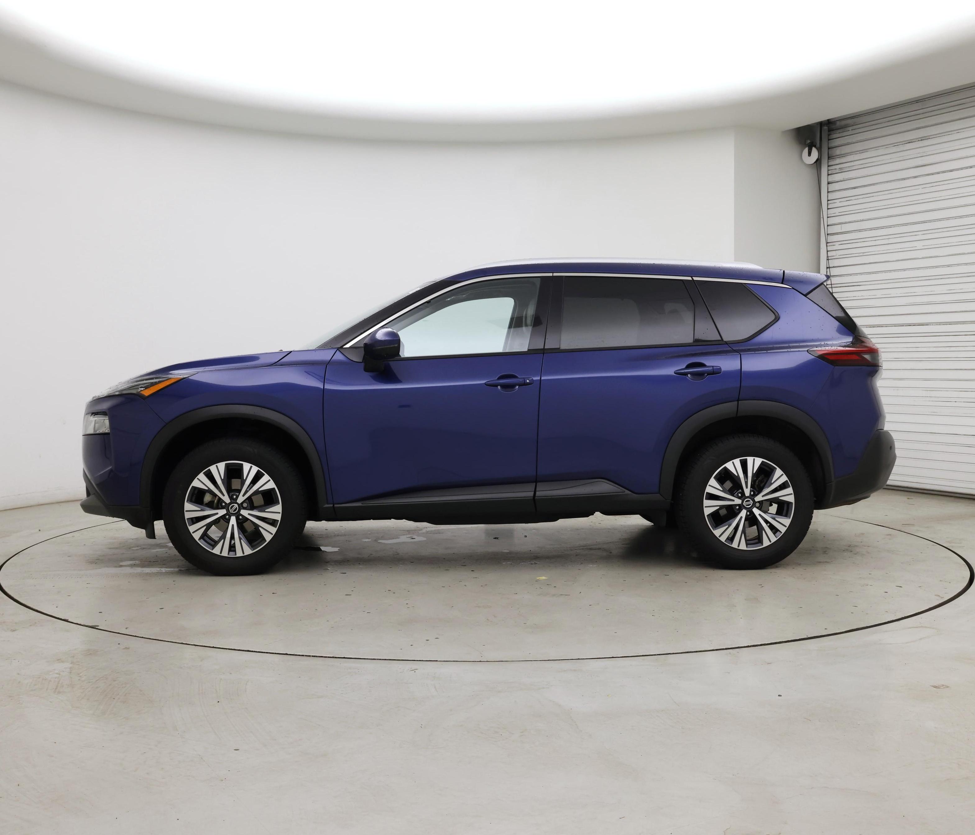 Thumbnail: 2021 Nissan Rogue - 3