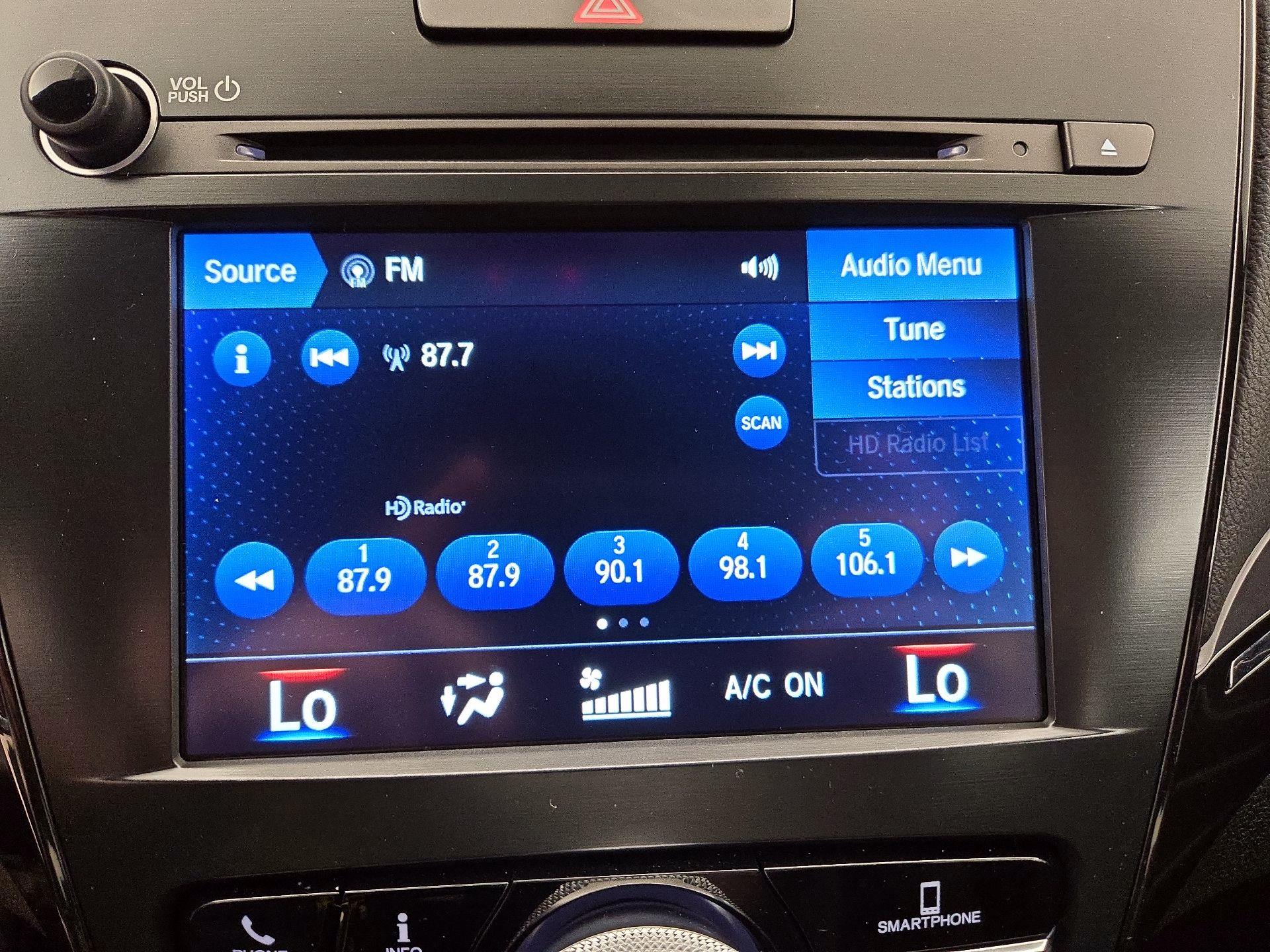 Thumbnail: 2022 Acura ILX - 14