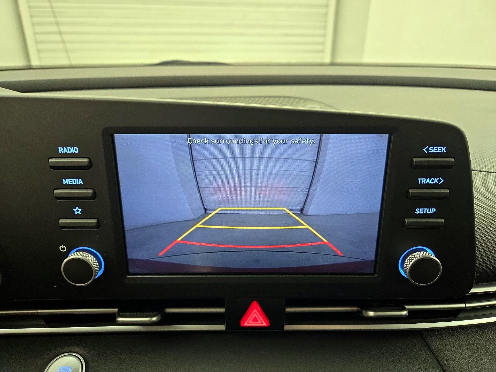 Thumbnail: 2022 Hyundai Elantra - 13