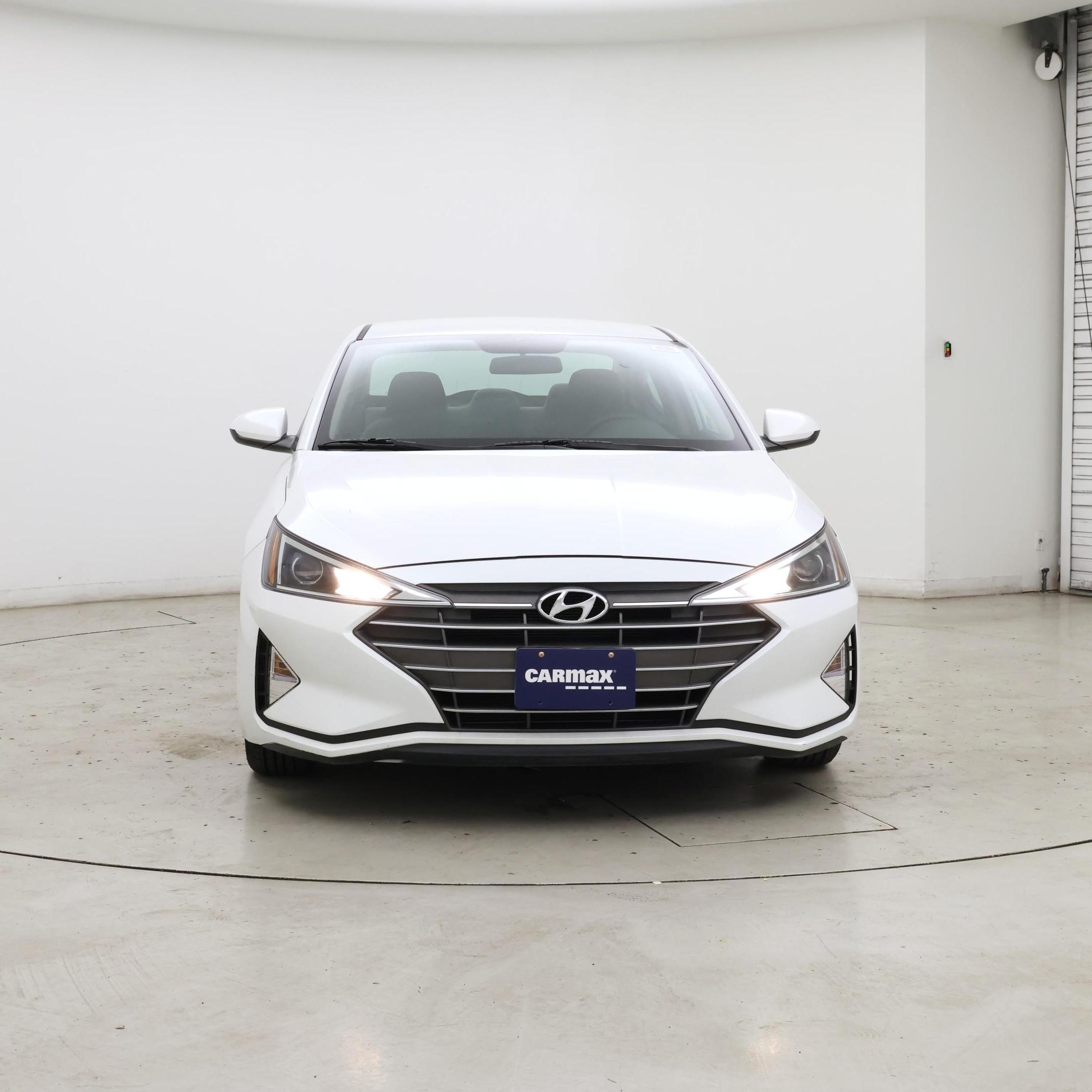 Thumbnail: 2019 Hyundai Elantra - 5