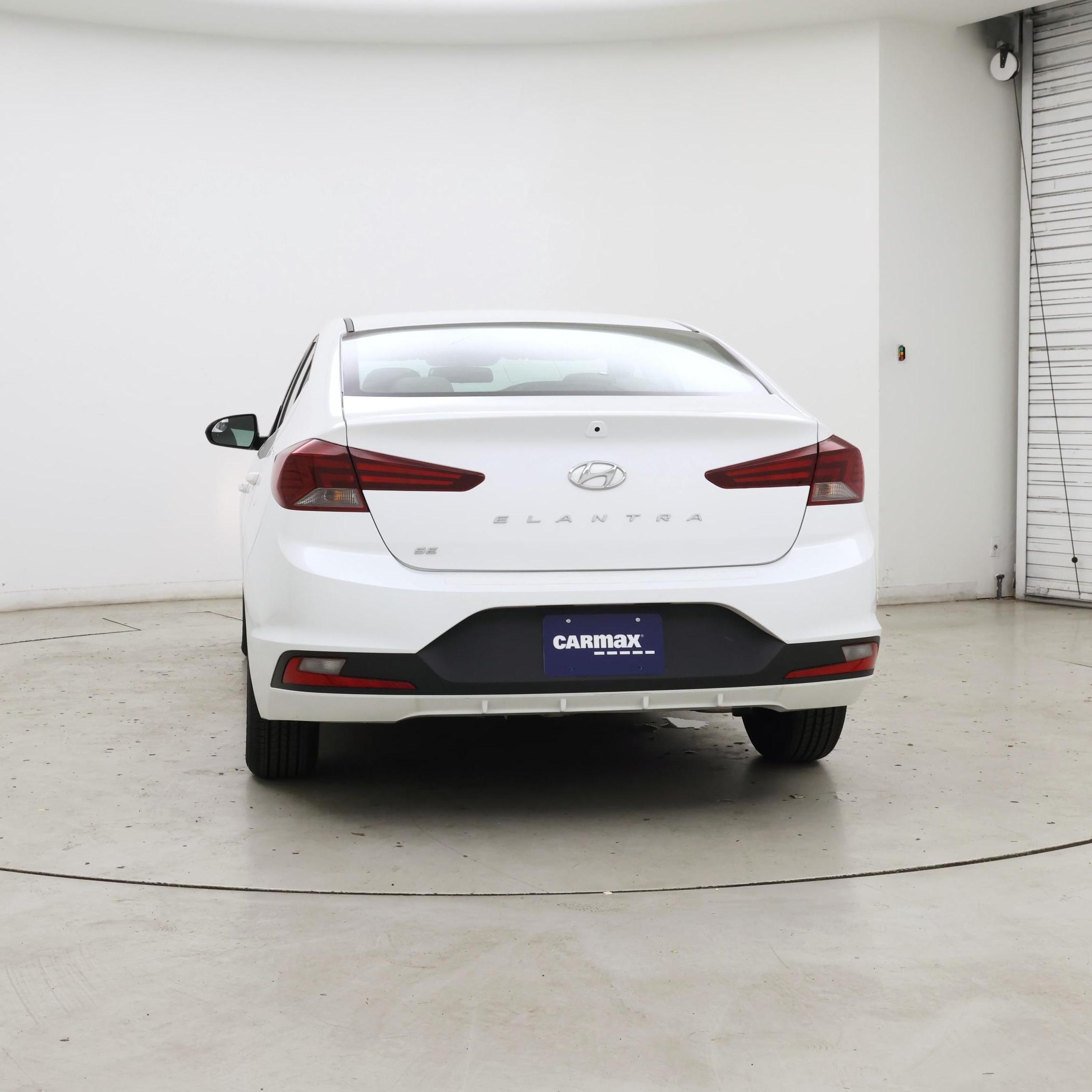 Thumbnail: 2019 Hyundai Elantra - 6
