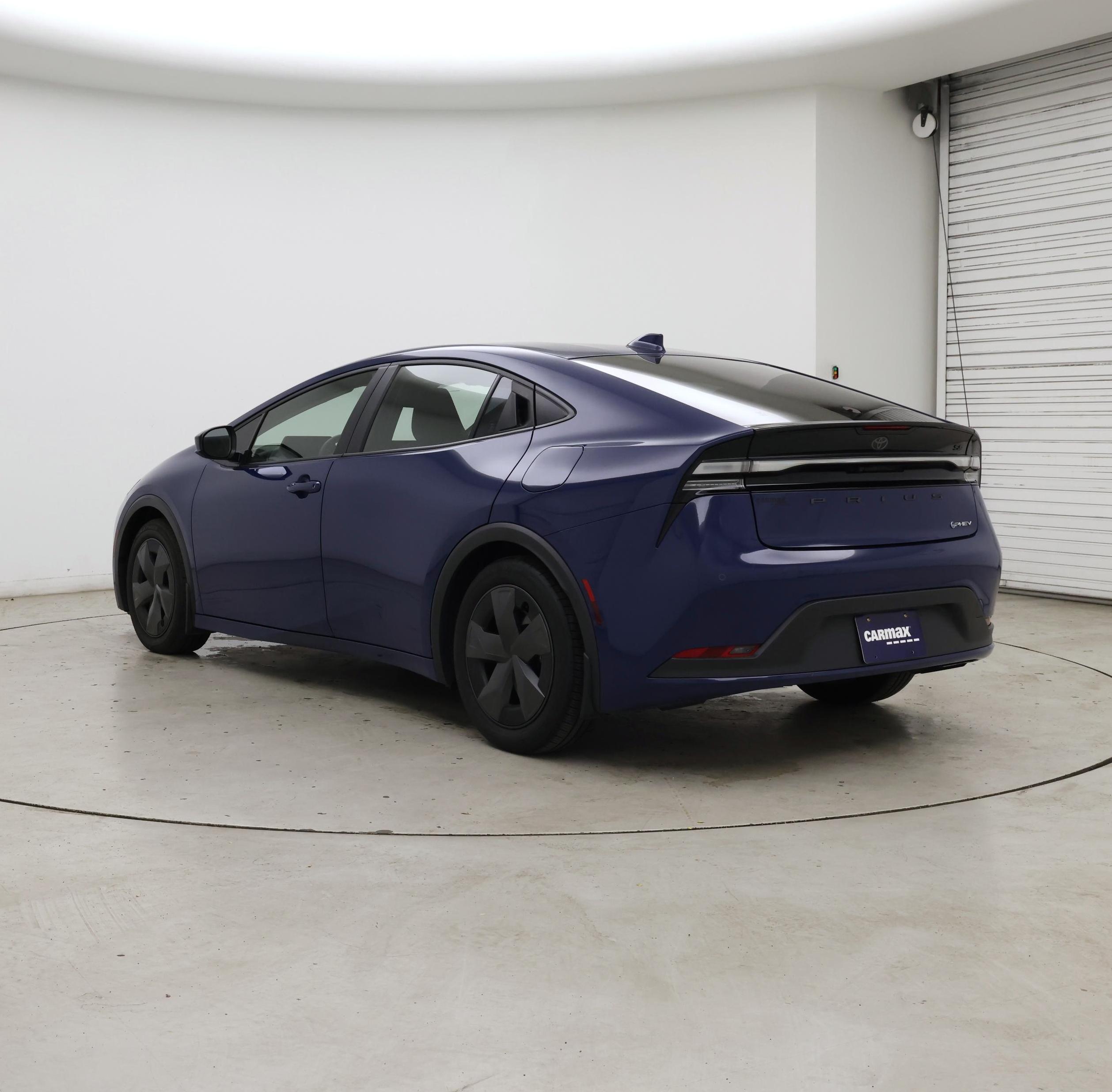 Thumbnail: 2025 Toyota Prius - 2