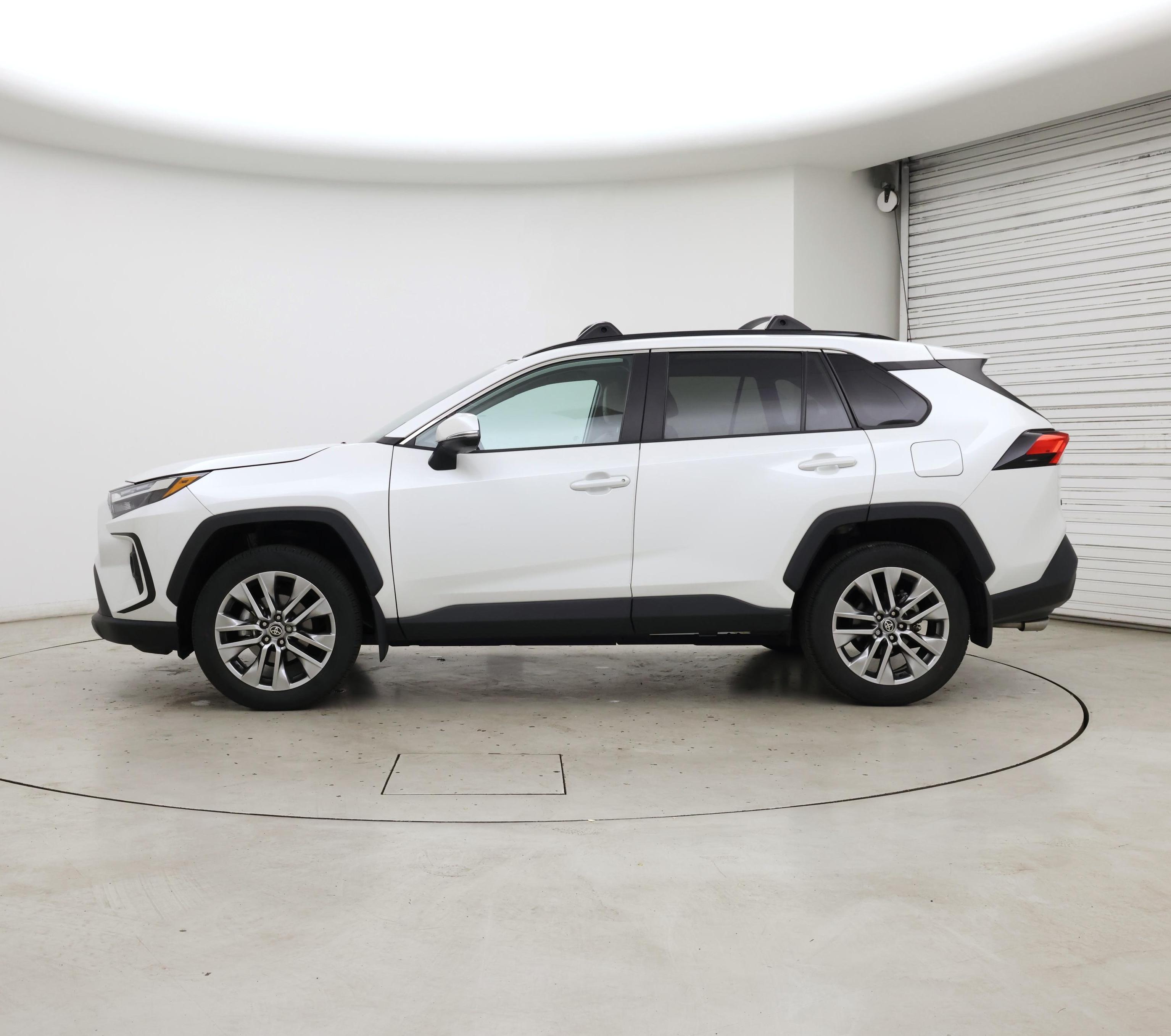 Thumbnail: 2023 Toyota RAV4 - 3