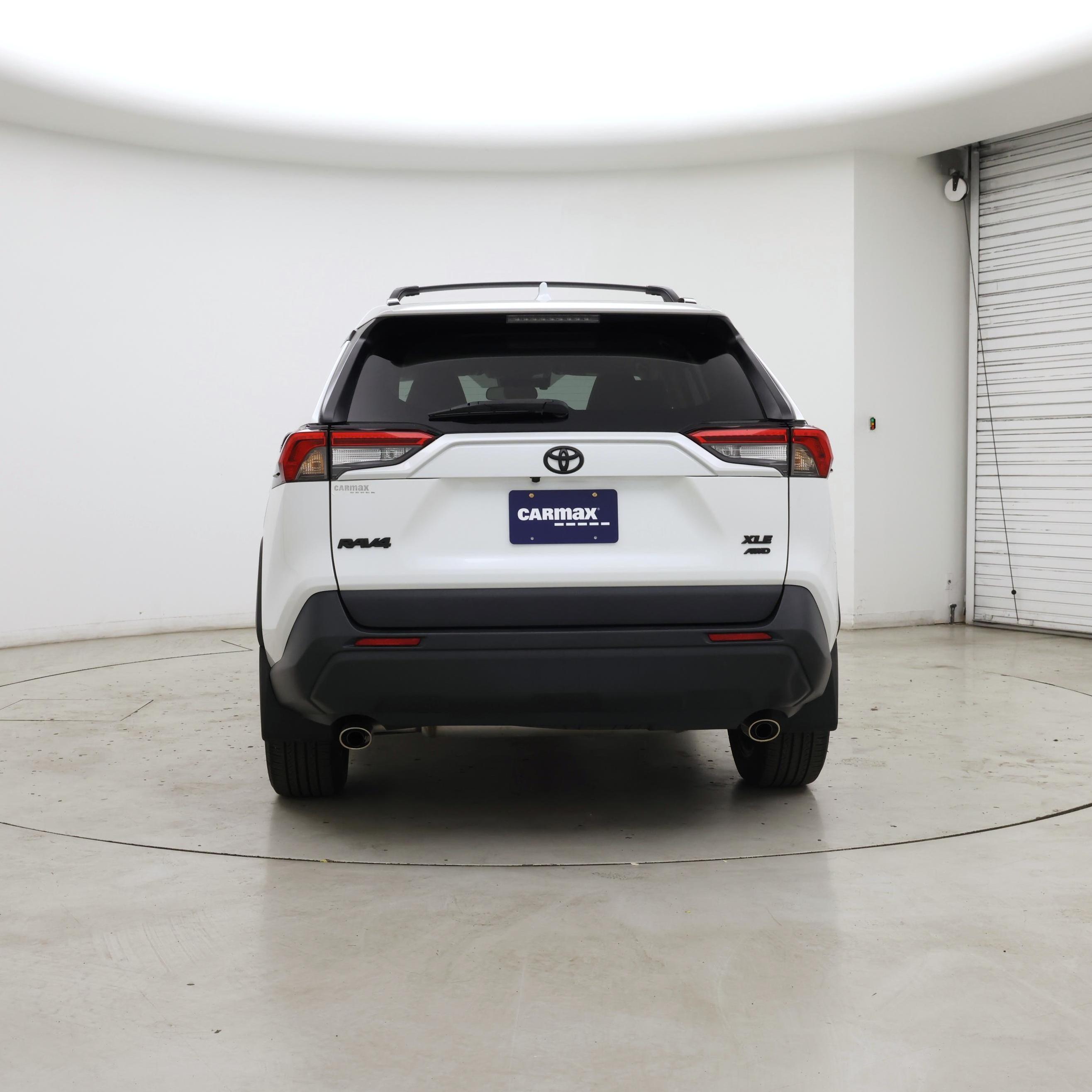 Thumbnail: 2023 Toyota RAV4 - 6