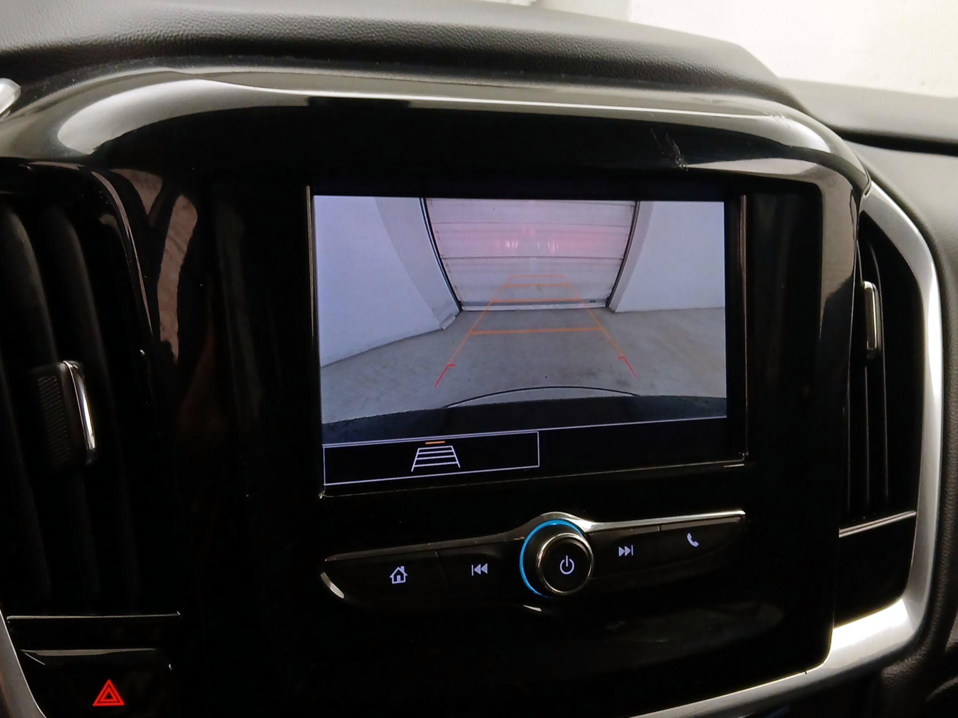 Thumbnail: 2020 Chevrolet Traverse - 14