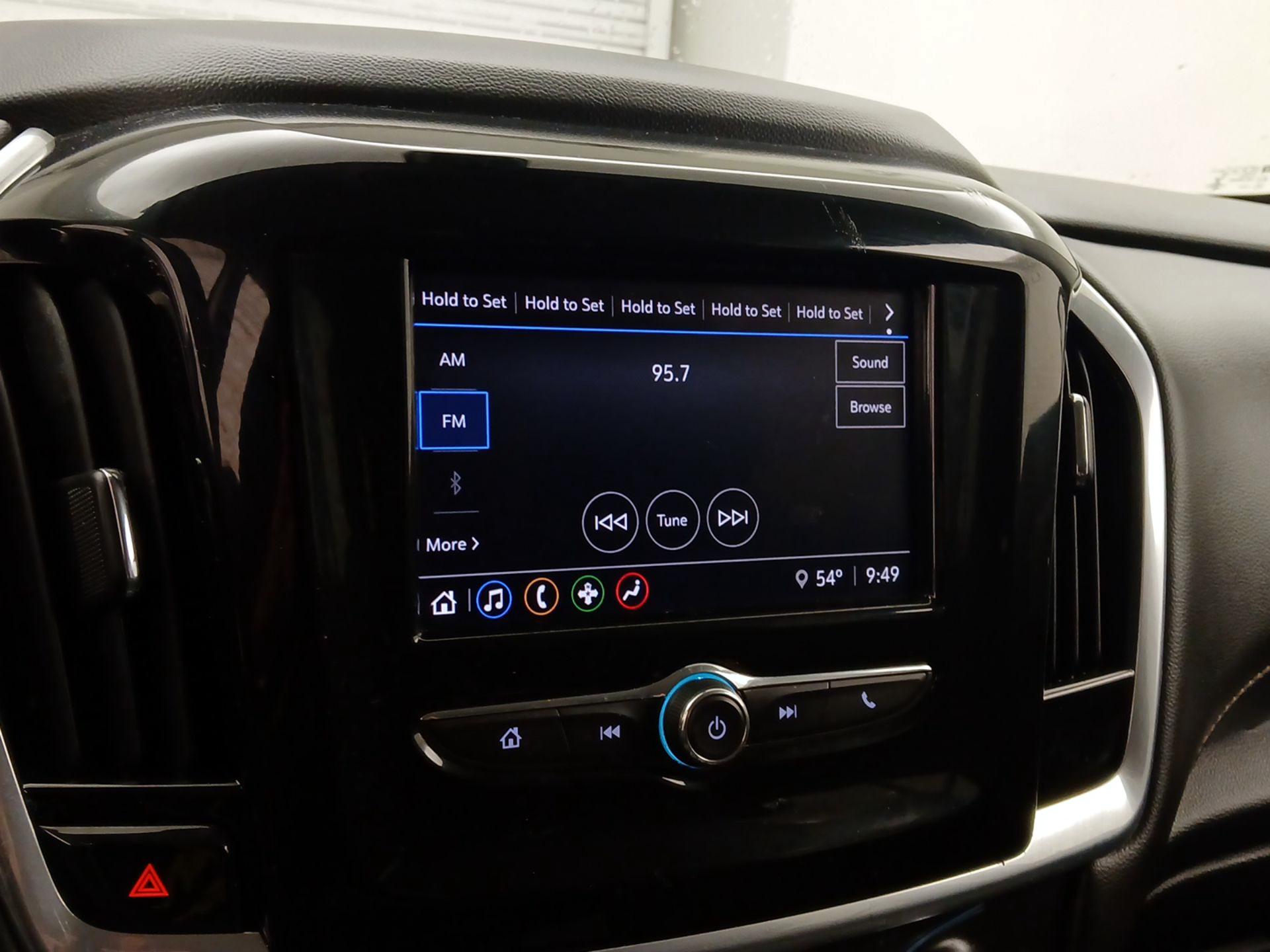 Thumbnail: 2020 Chevrolet Traverse - 15