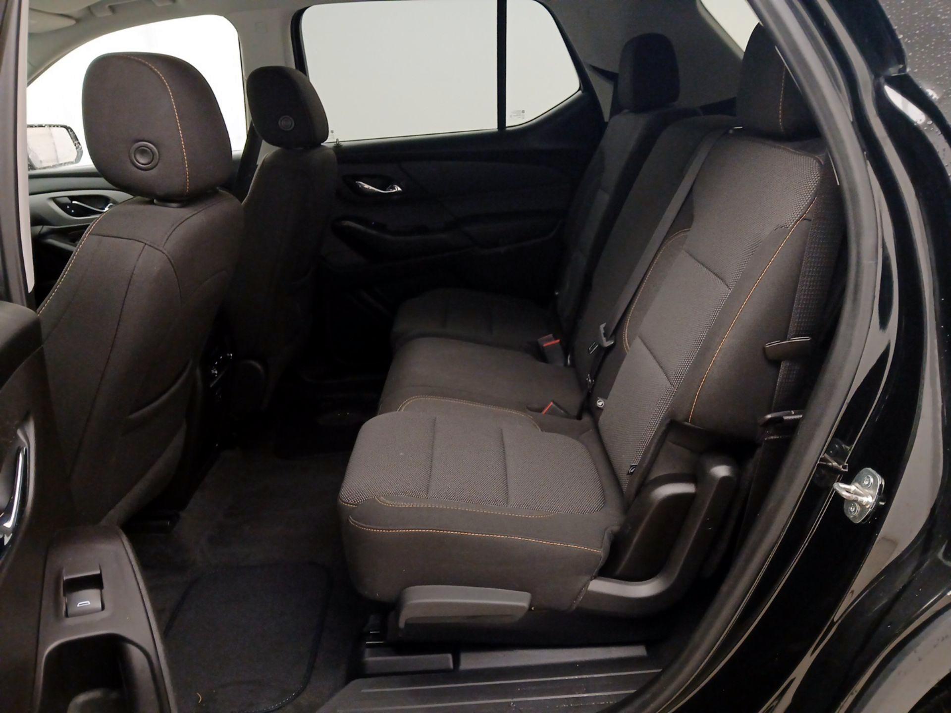 Thumbnail: 2020 Chevrolet Traverse - 19