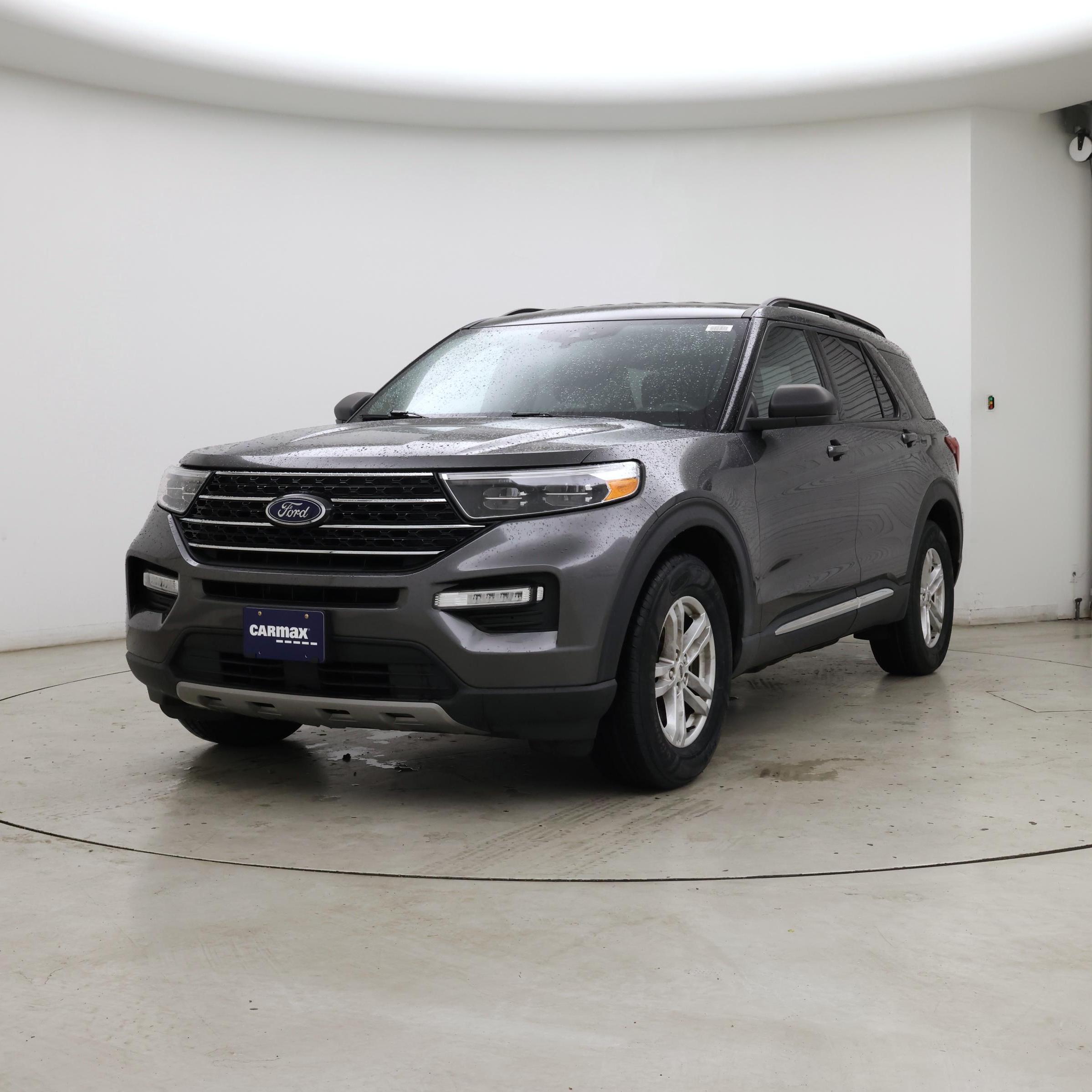 Thumbnail: 2020 Ford Explorer - 4