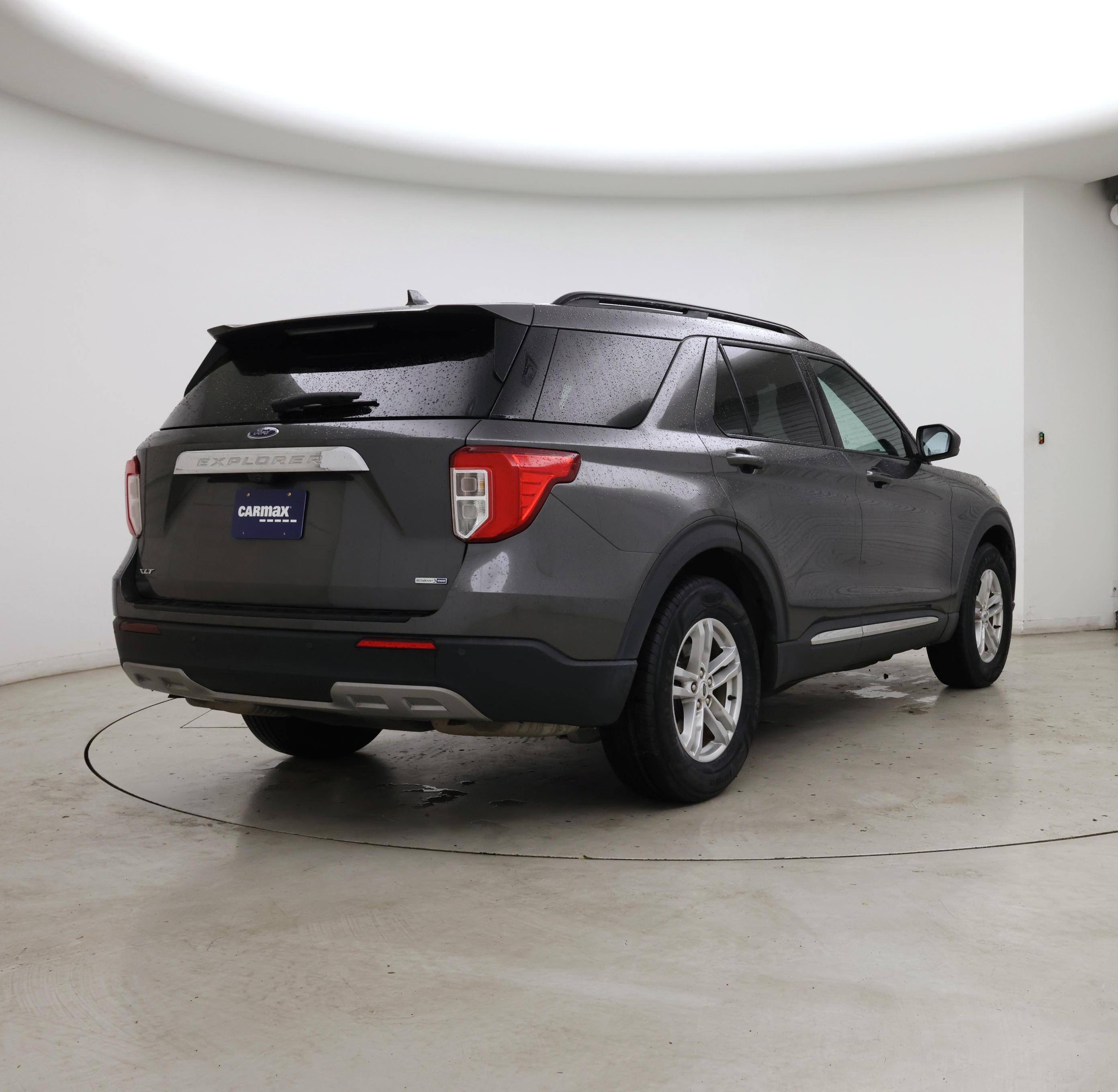 Thumbnail: 2020 Ford Explorer - 8