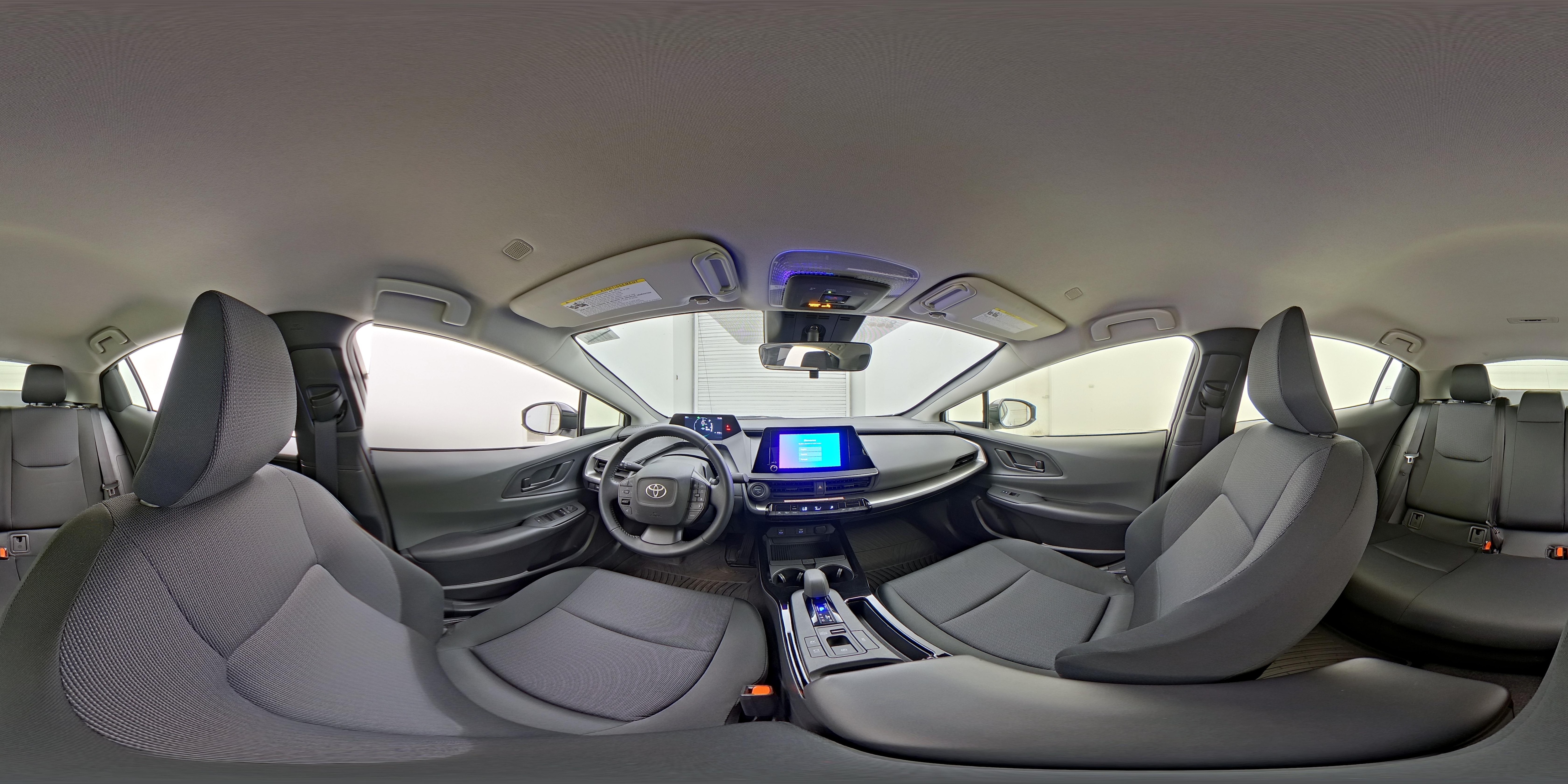2024 Toyota Prius LE - Photo 24