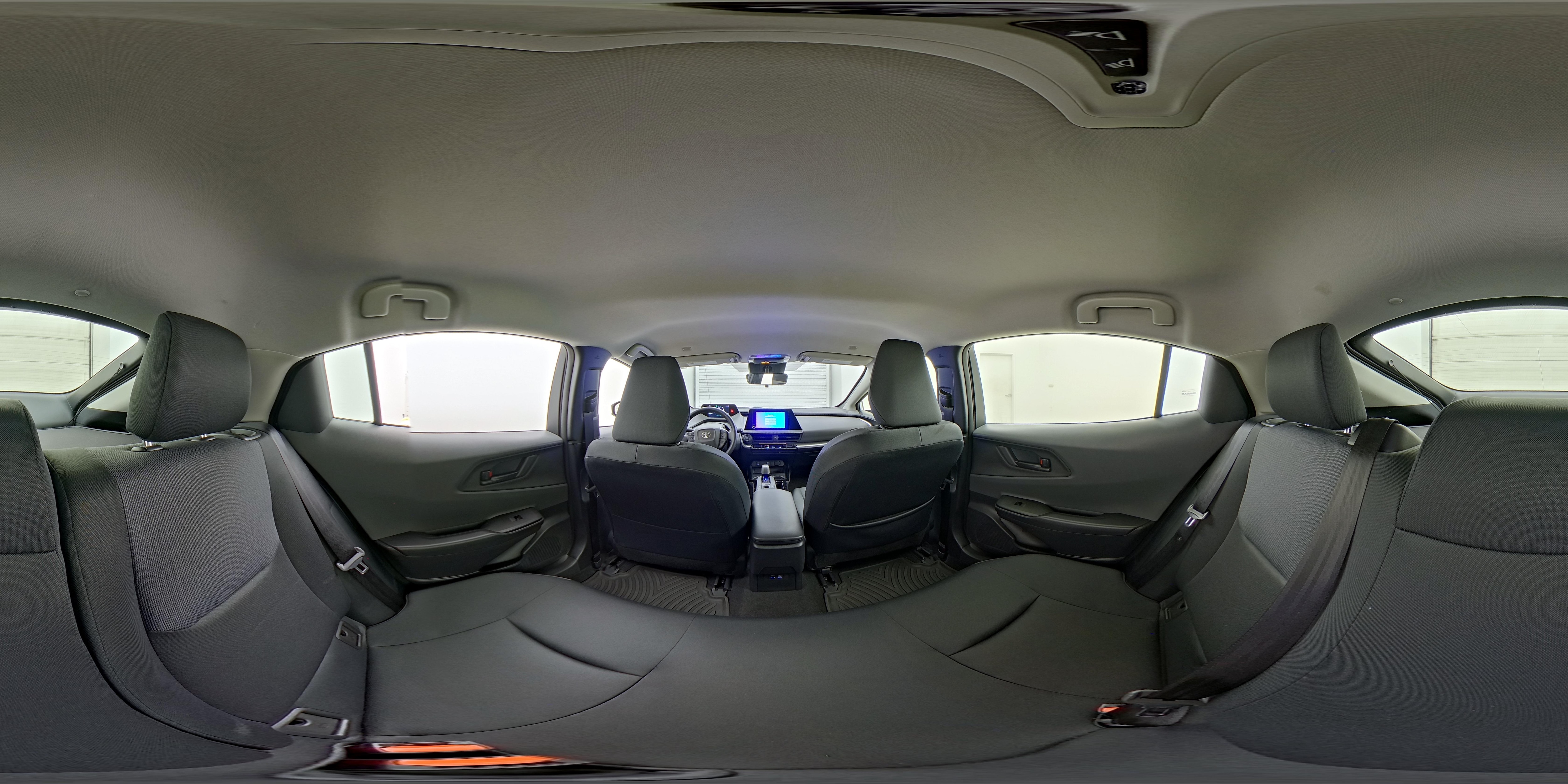 2024 Toyota Prius LE - Photo 25