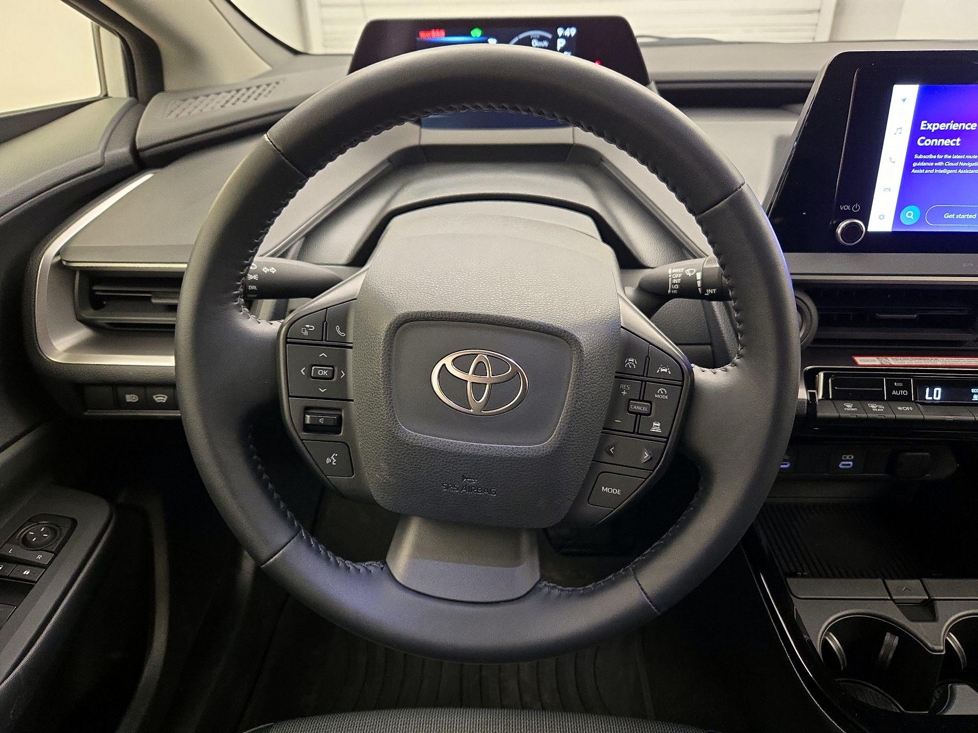 Thumbnail: 2024 Toyota Prius - 10