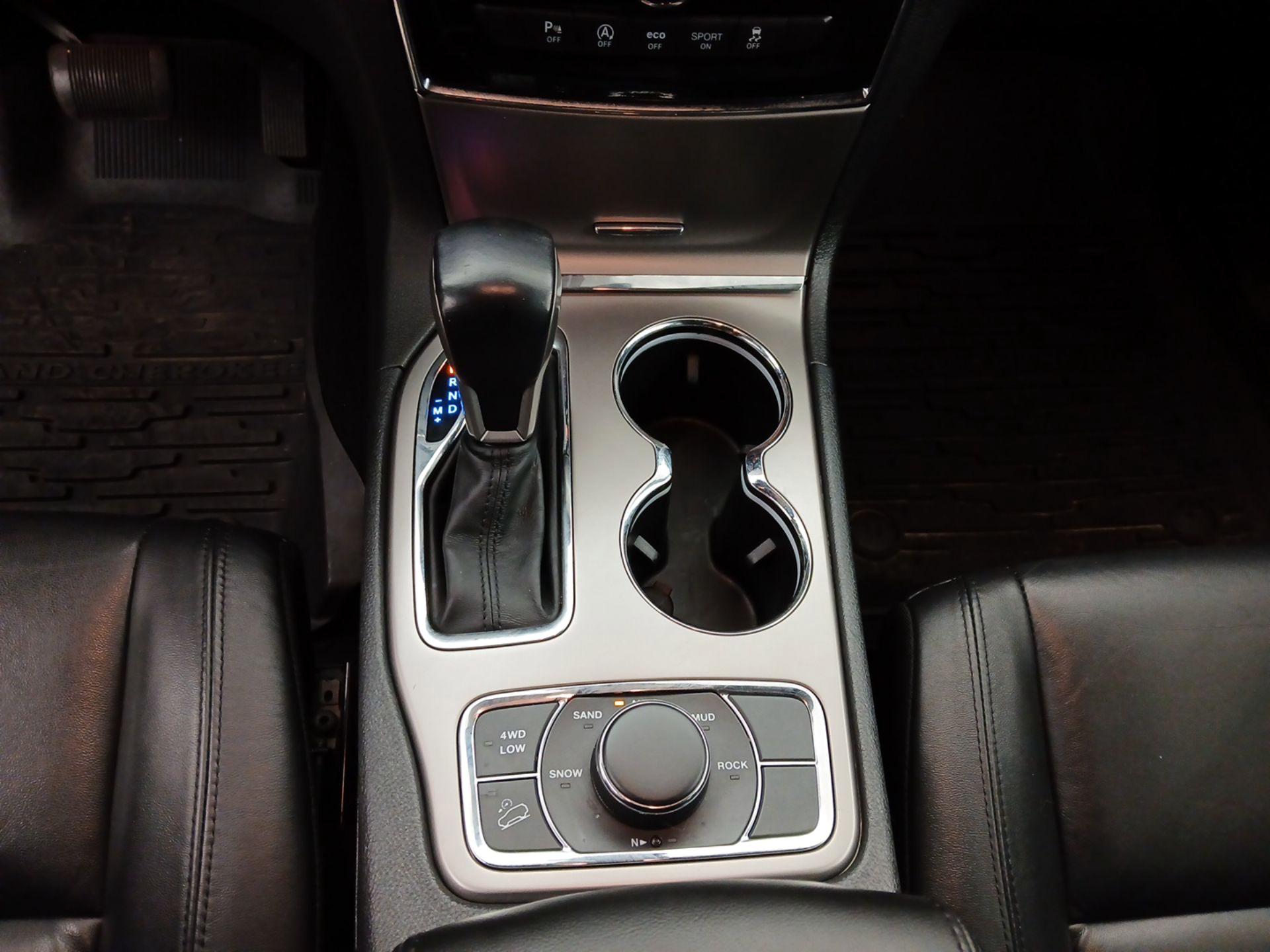 Thumbnail: 2021 Jeep Grand Cherokee - 18