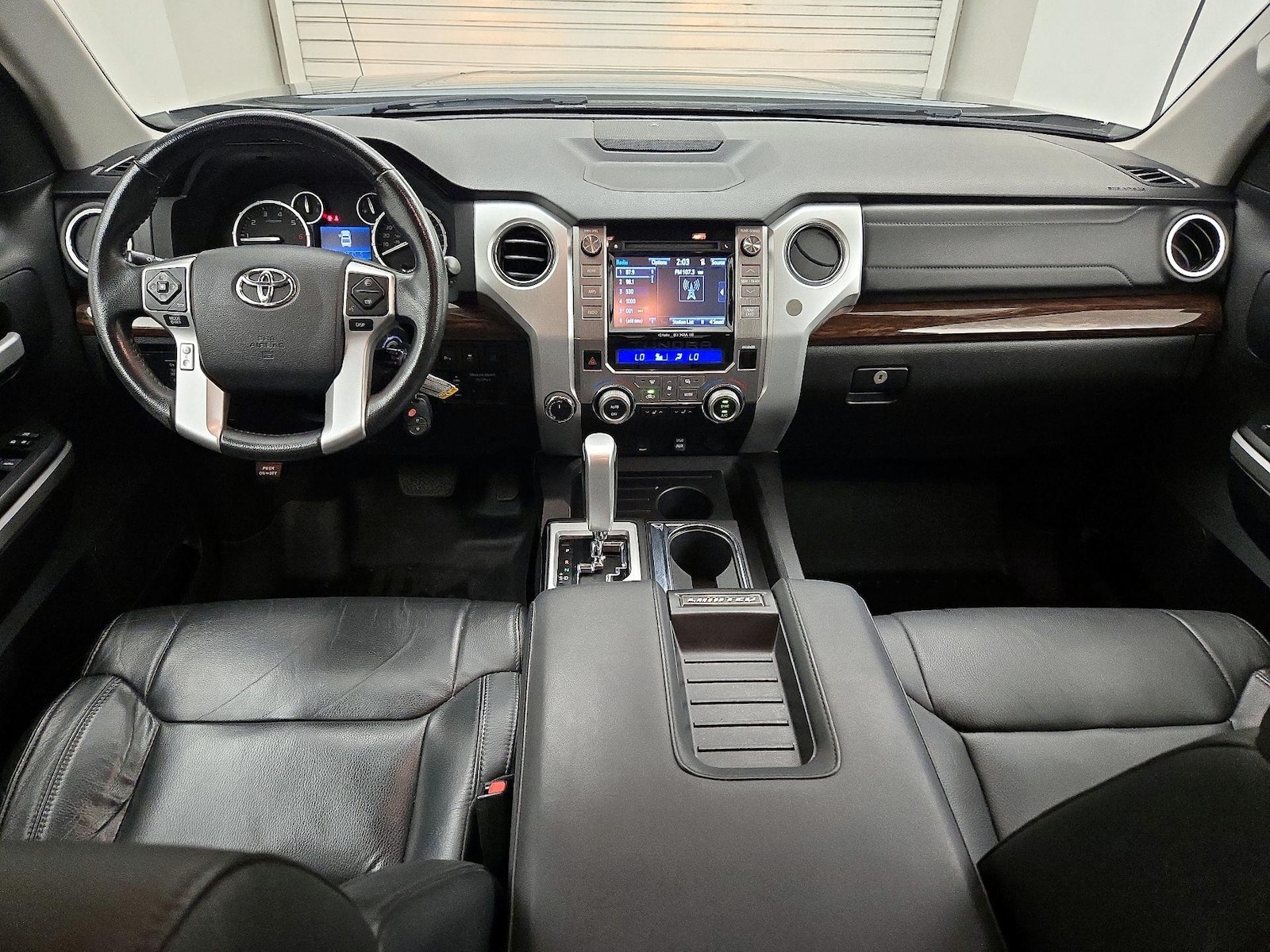 2016 Toyota Tundra Limited - Photo 10