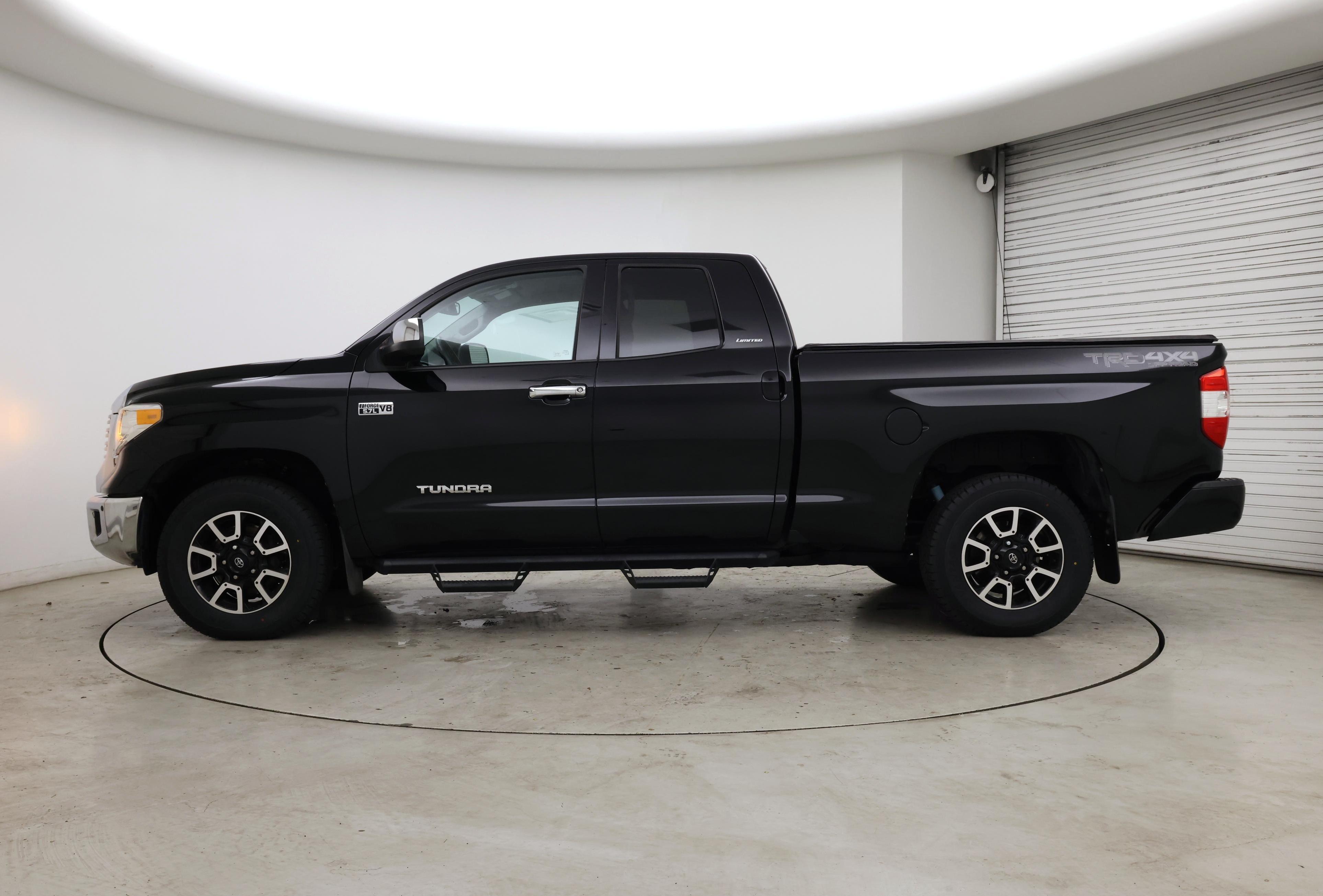 Thumbnail: 2016 Toyota Tundra - 3