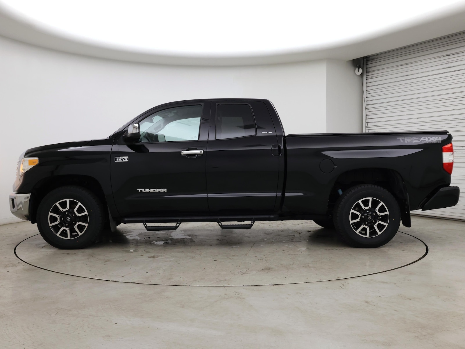 2016 Toyota Tundra Limited - Photo 4