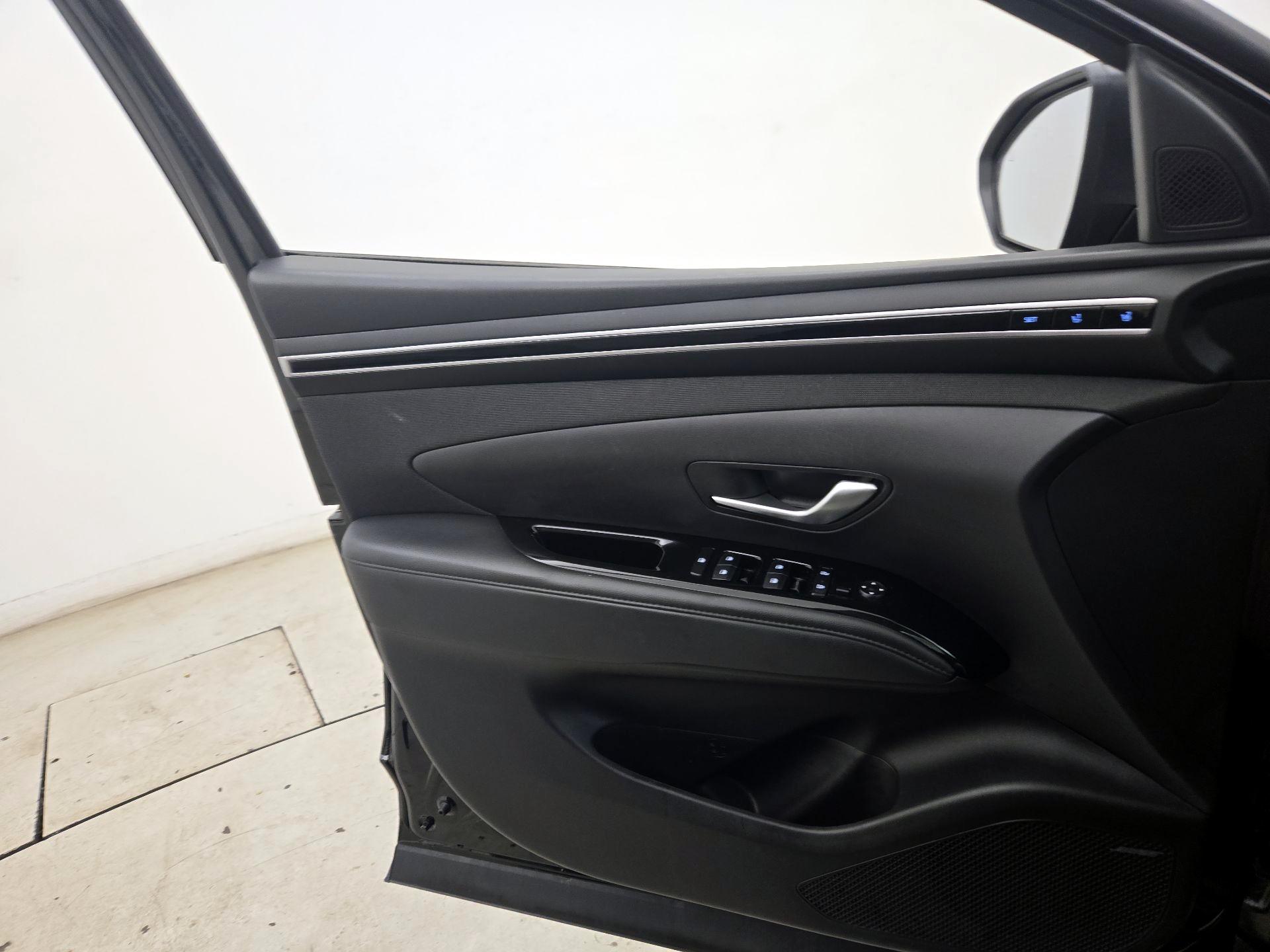 Thumbnail: 2024 Hyundai Tucson - 12
