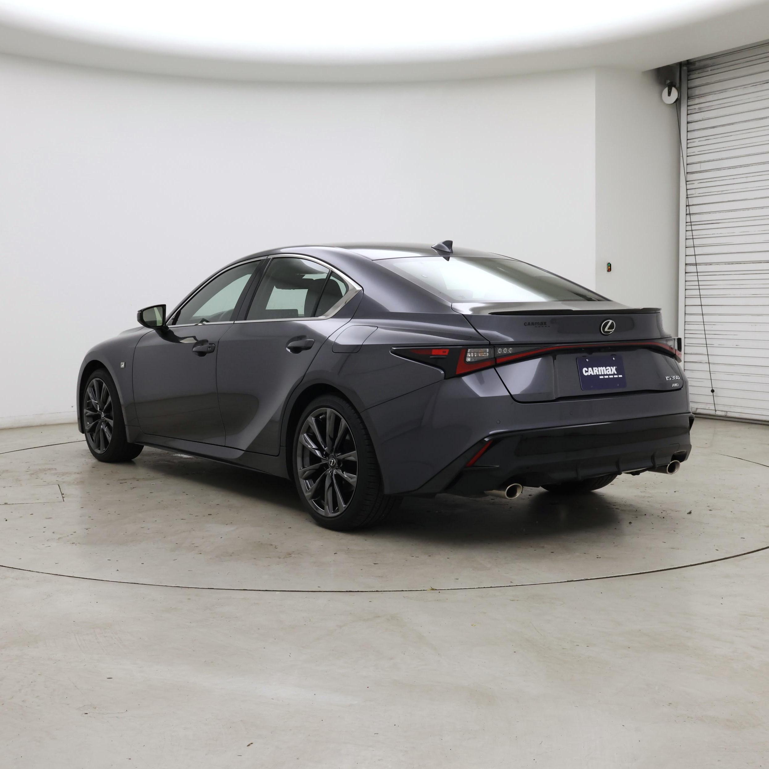 Thumbnail: 2022 Lexus IS - 2