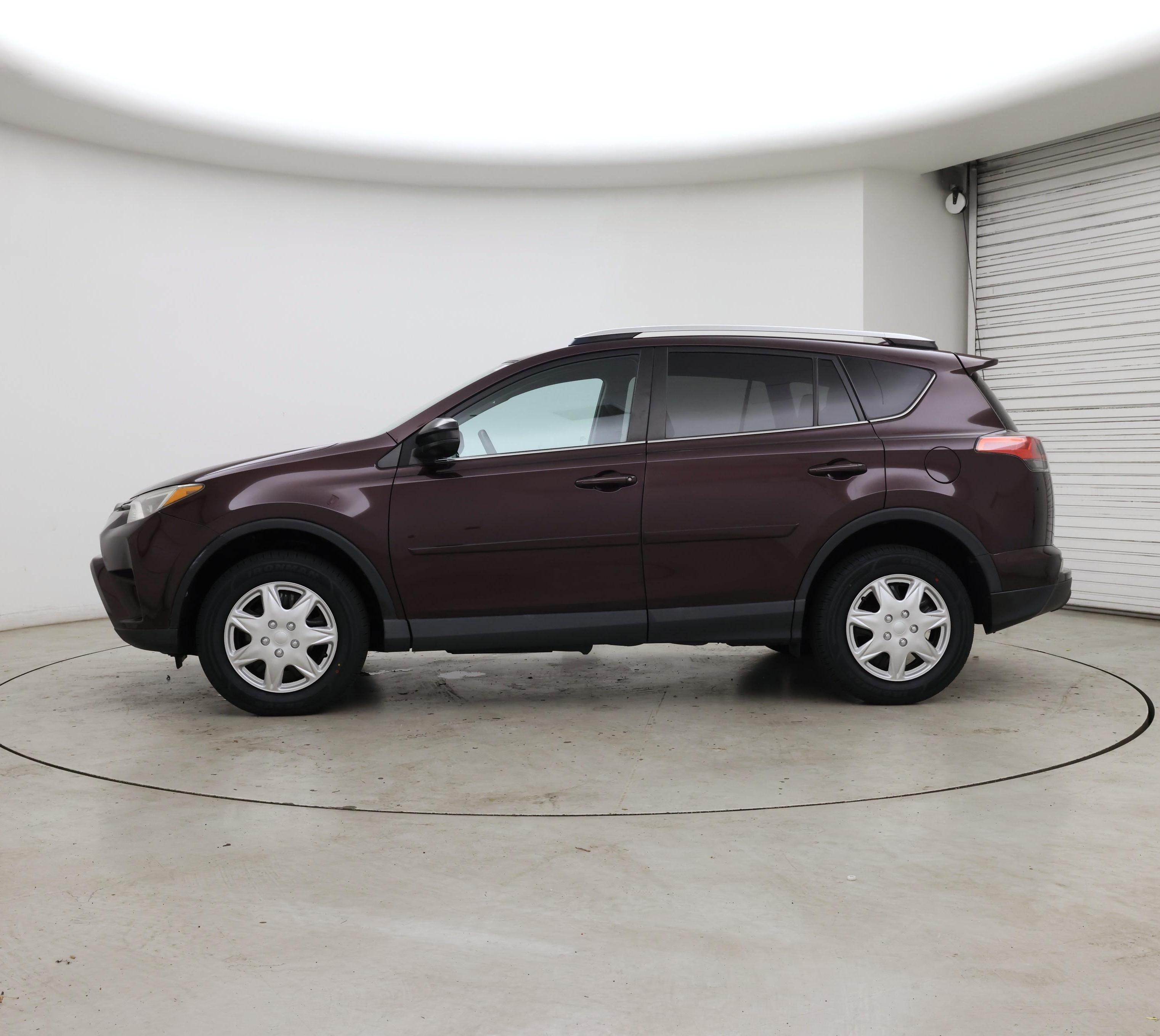 Thumbnail: 2016 Toyota RAV4 - 3