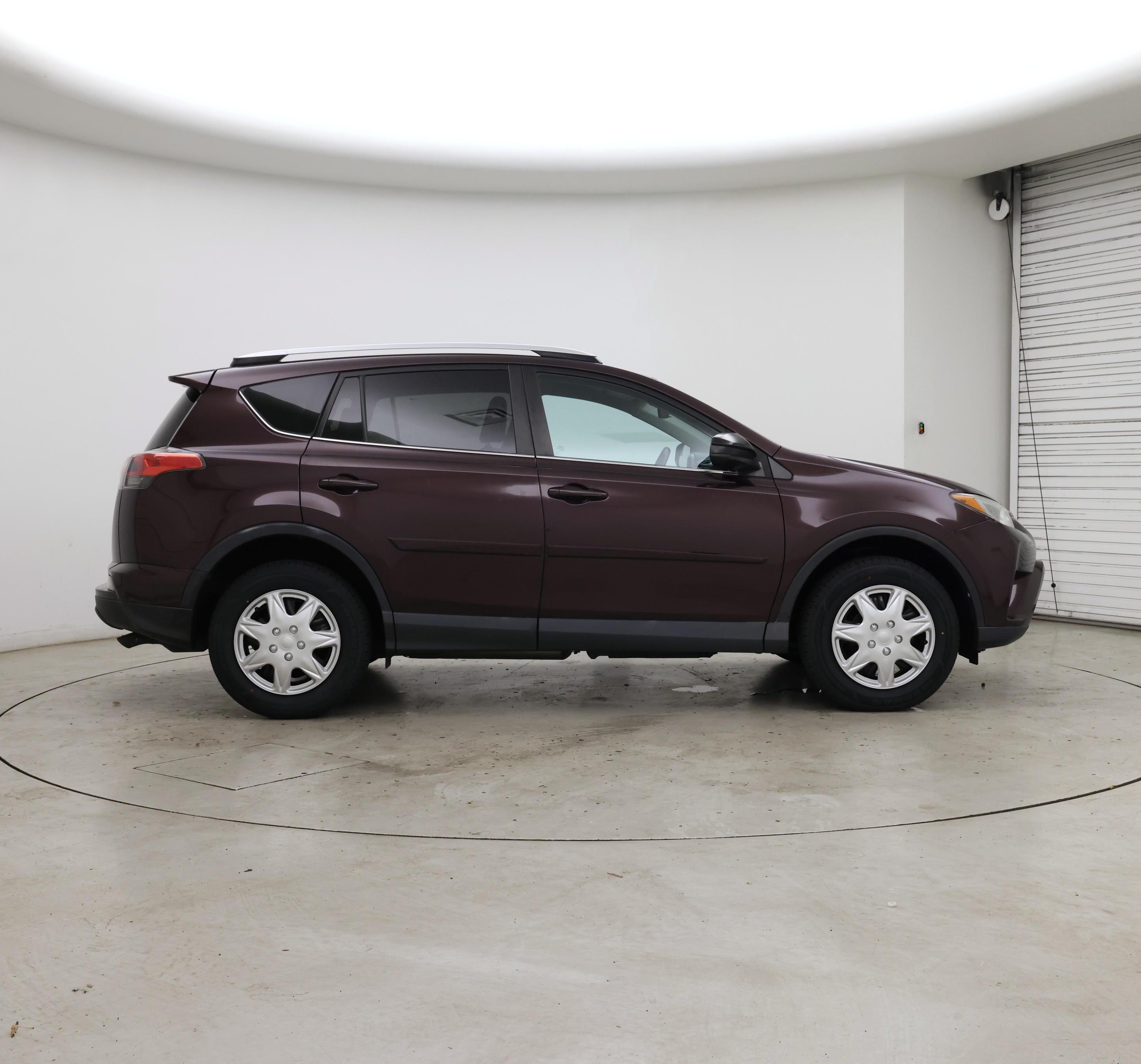 Thumbnail: 2016 Toyota RAV4 - 7