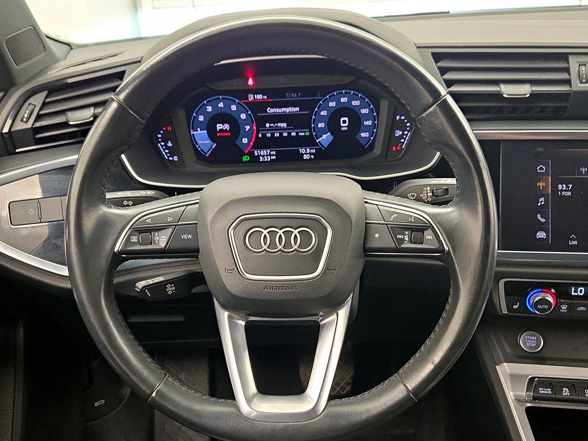 Thumbnail: 2020 Audi Q3 - 10