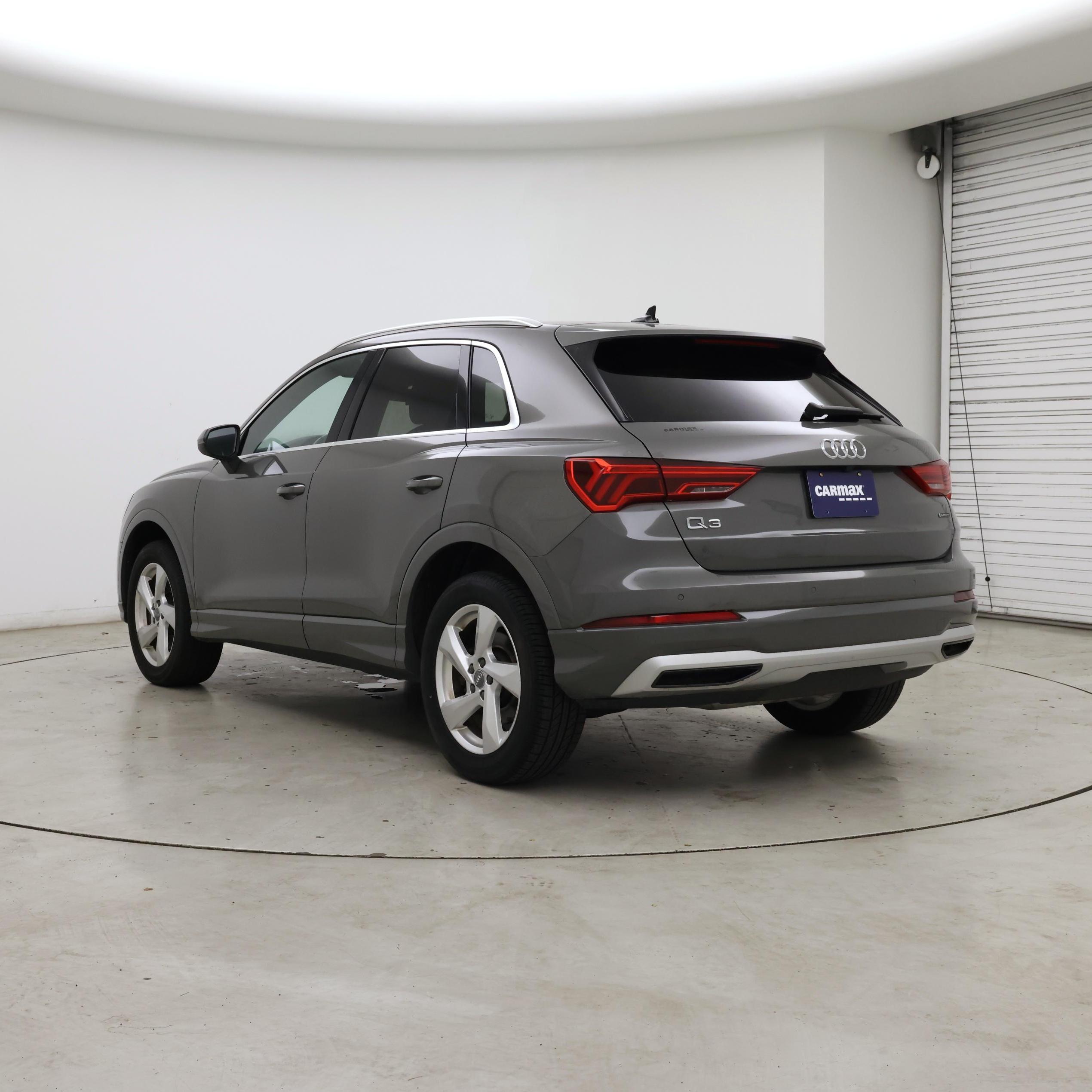 Thumbnail: 2020 Audi Q3 - 2
