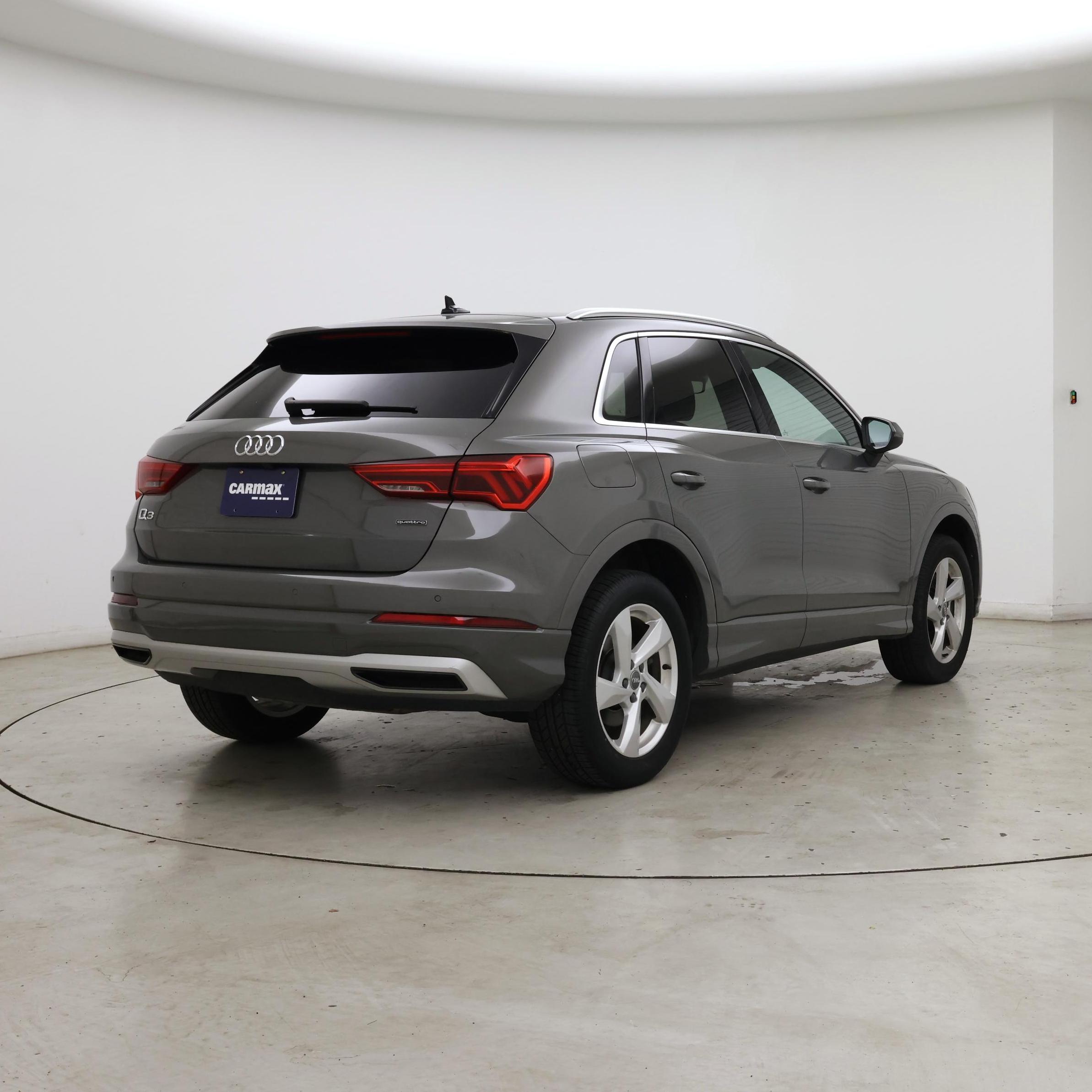 Thumbnail: 2020 Audi Q3 - 8