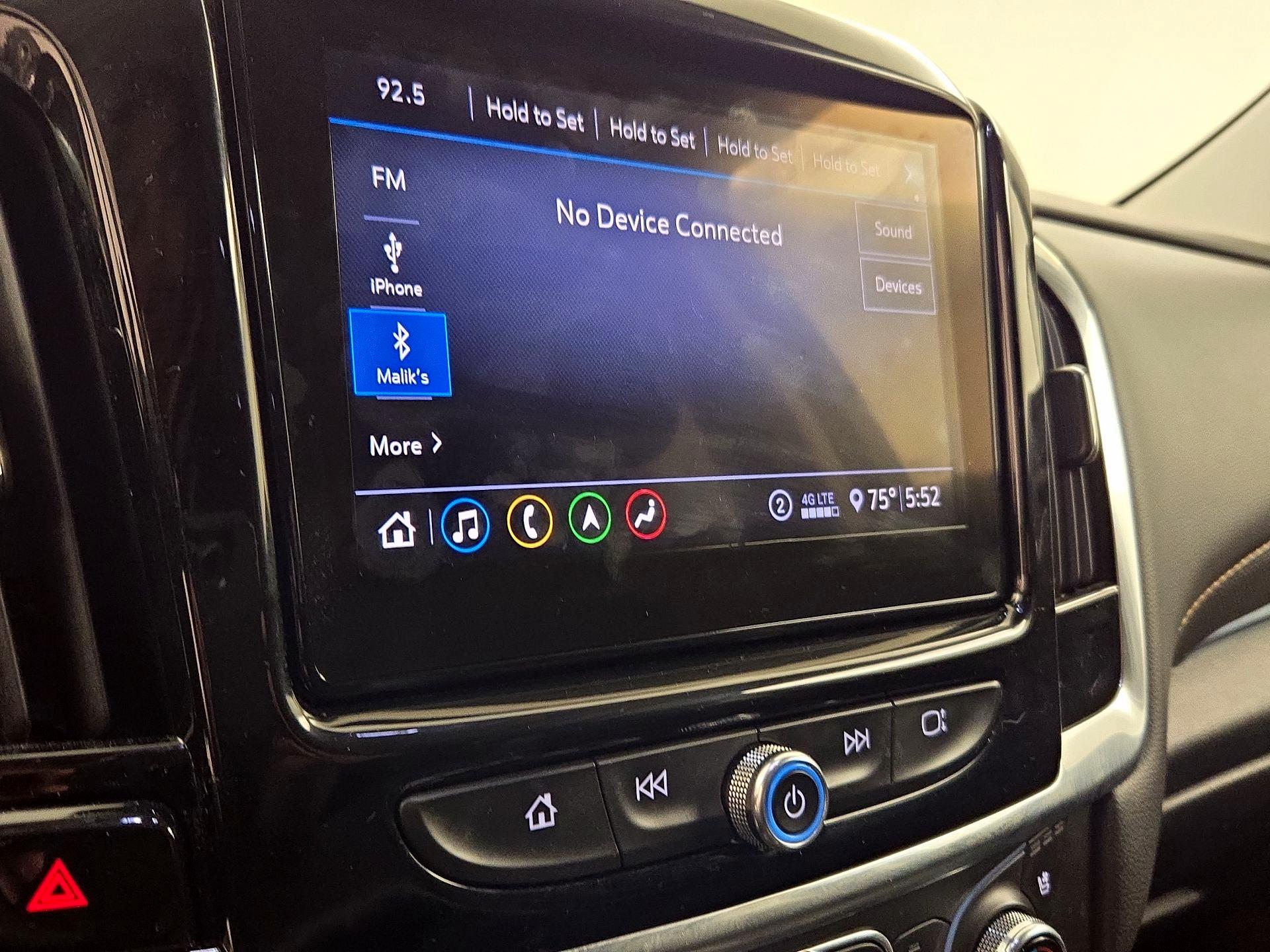 Thumbnail: 2021 Chevrolet Traverse - 16