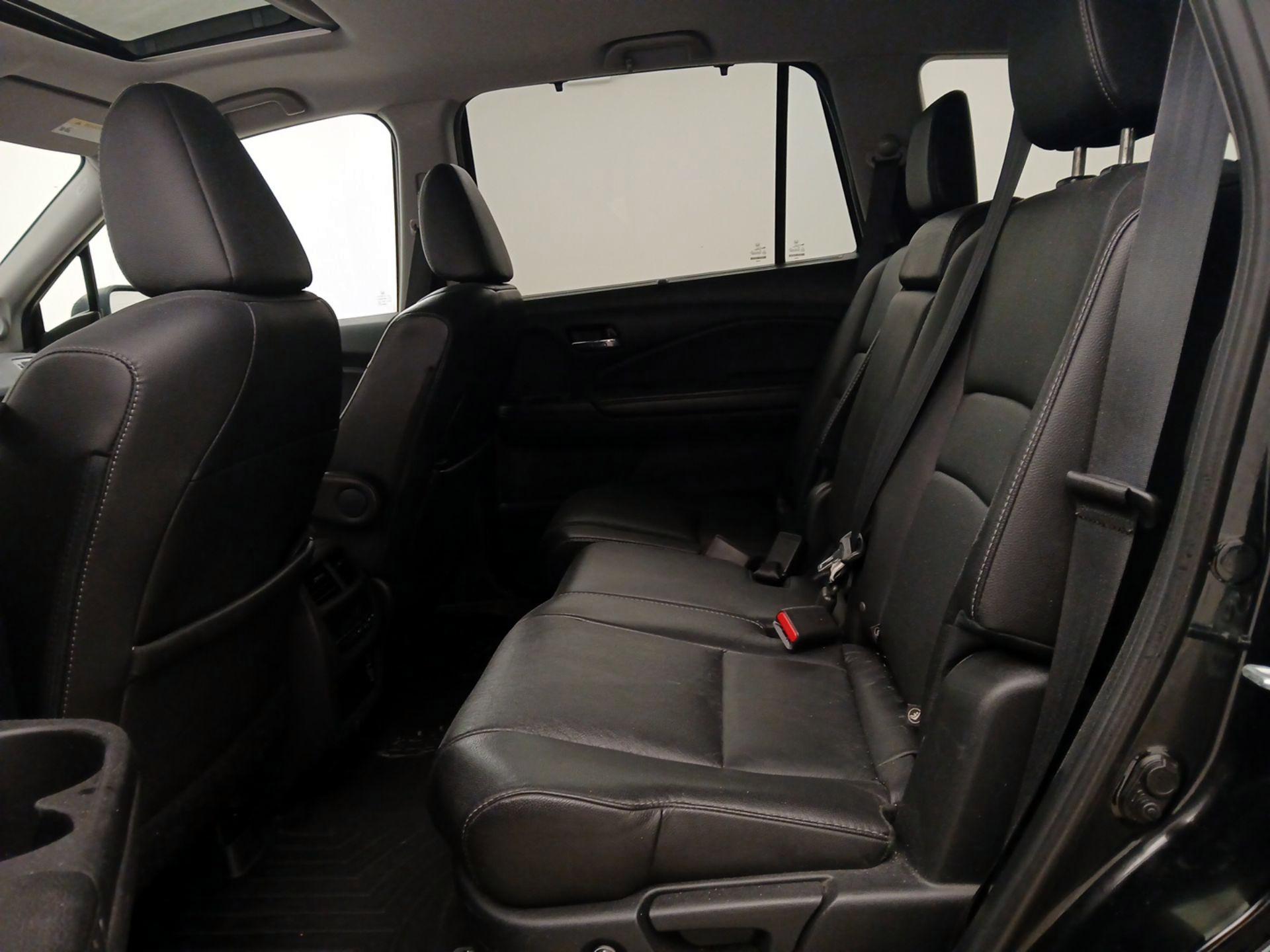 Thumbnail: 2021 Honda Pilot - 20